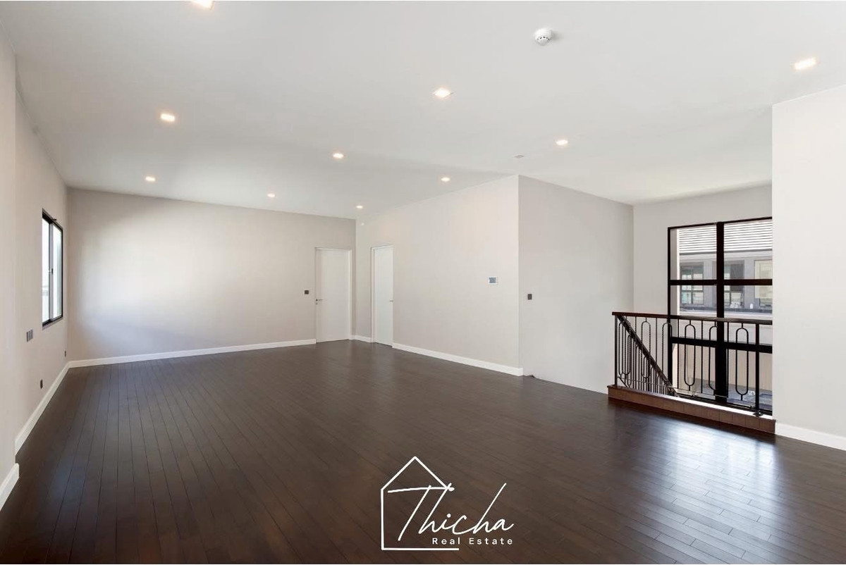 ขายบ้านปิ่นเกล้า จรัญสนิทวงศ์ : บ้านเดี่ยว ติดถนนกาญจนา
 แกรนด์ บางกอก บูเลอวาร์ด ปิ่นเกล้า-กาญจนา 