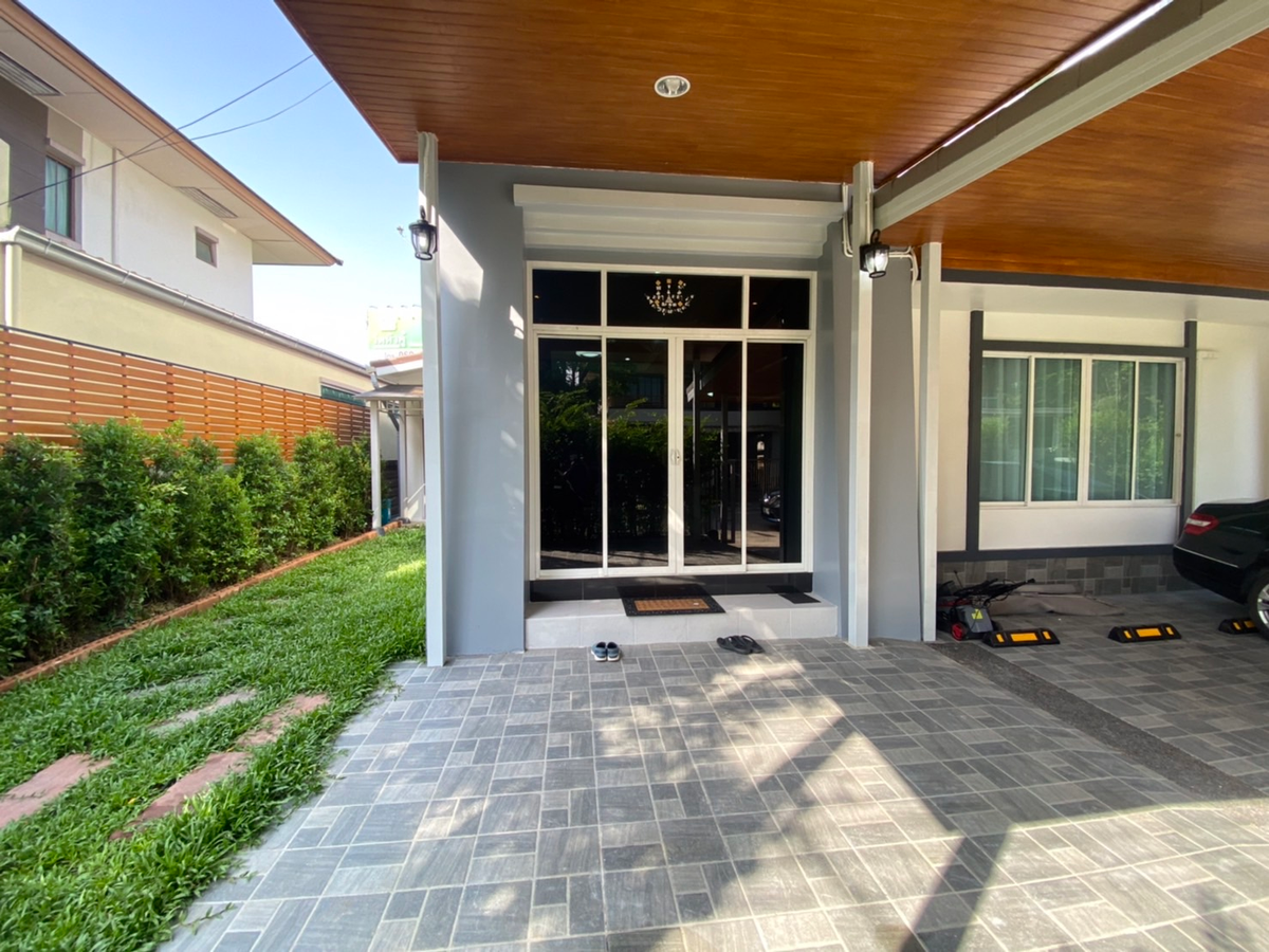For RentHouseBangna, Bearing, Lasalle : 🎈 Free to rent a 2 -story detached house, 5 bedrooms, 4 bathrooms, 1 housekeeper, full of 70,000/month