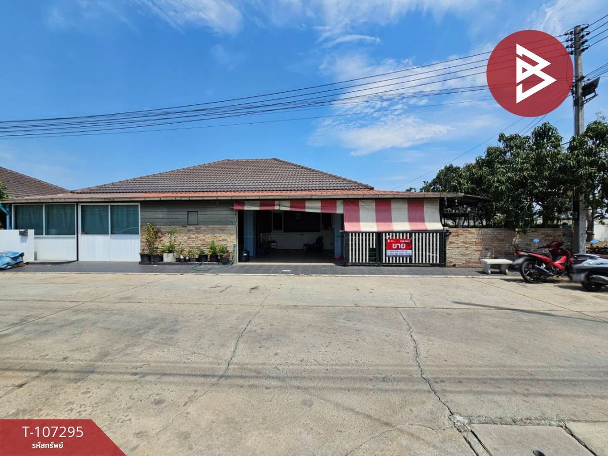 For SaleHouseChachoengsao : House for sale Siram Park Bangpakong Village, Chachoengsao