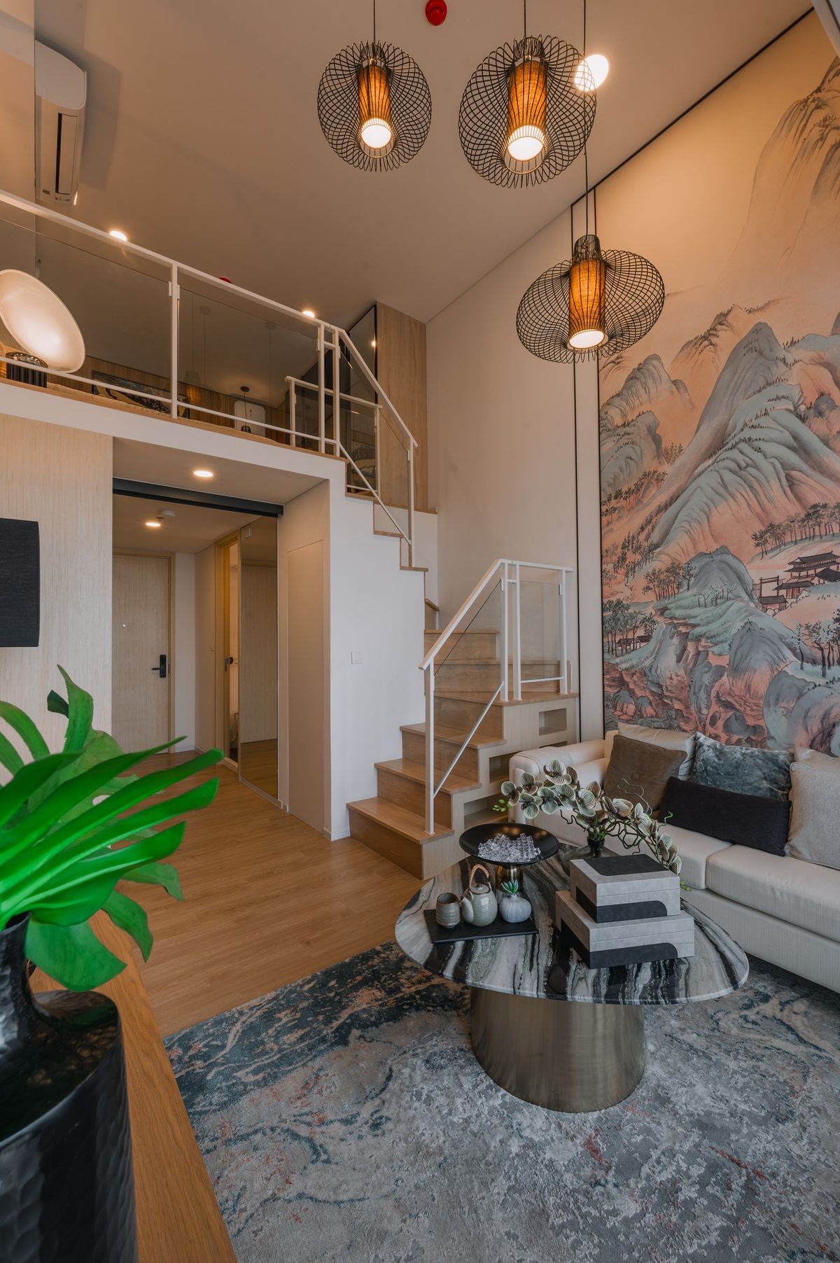 For SaleCondoRama9, Petchburi, RCA : Luxury condo for sale in Landmark at MRTA RAMA 9, 19 floors, living space 27.50 sq.m., 1st floor, 1 bedroom, 1 living room, with special services from Cassia. Convenient transportation, near the MRT Station, Rama 9 Orange Station.