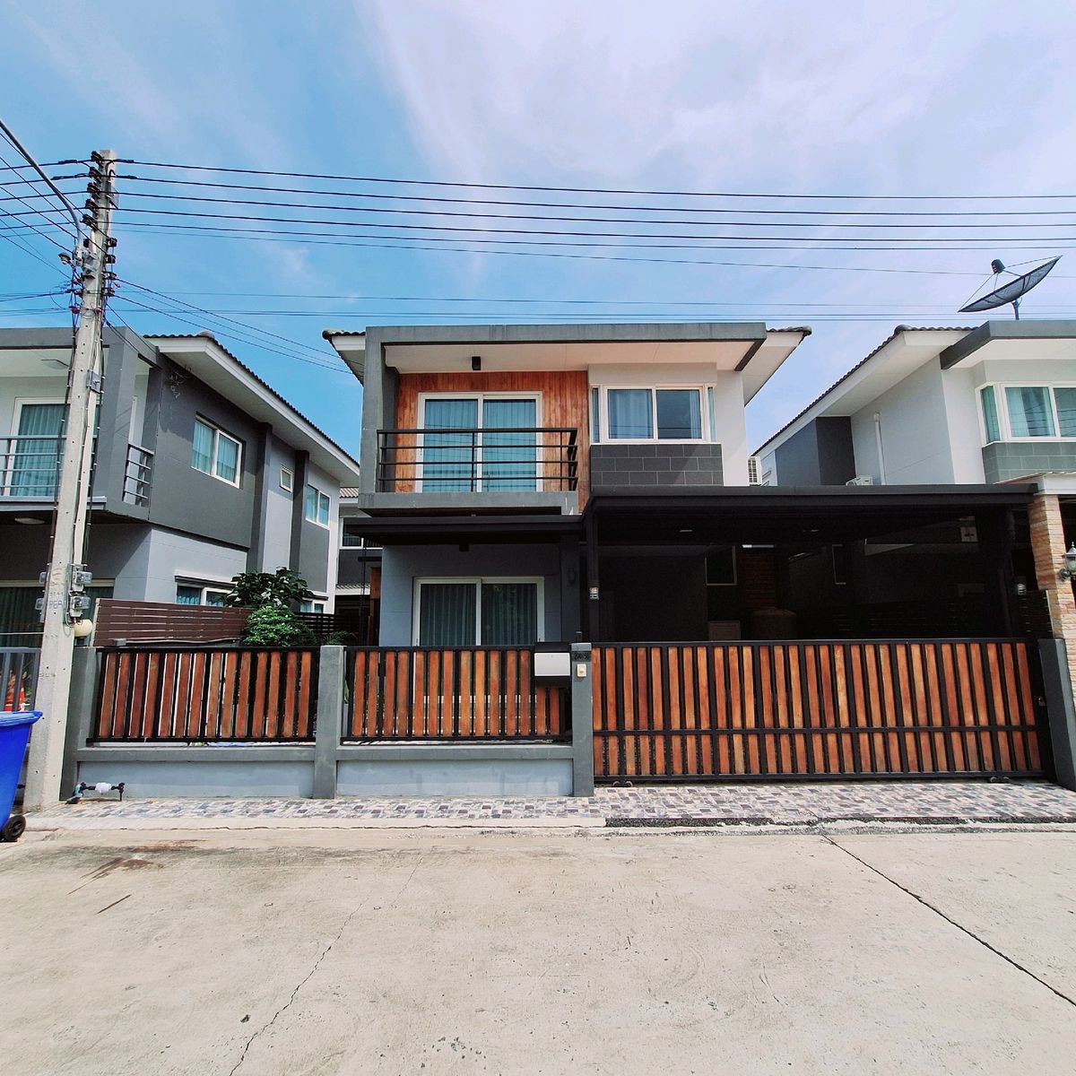 For RentHouseAyutthaya : Rent a single house, Ayutthaya Single House for Rent in Ayutthaya 大城獨棟房屋出租