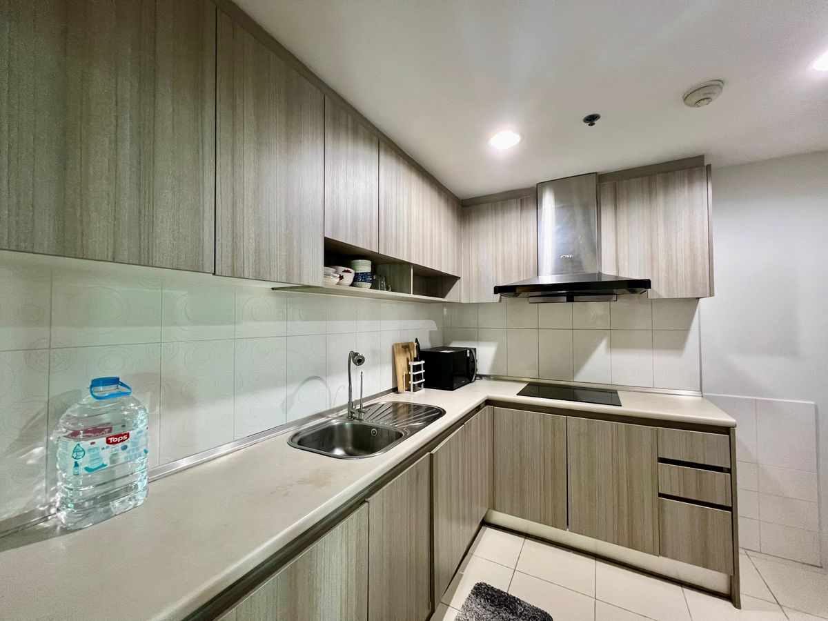 For SaleCondoRama9, Petchburi, RCA : ✨Condo for Sale: Belle Grand Rama 9 - 3 Bedrooms in Prime Location 🏙️✨