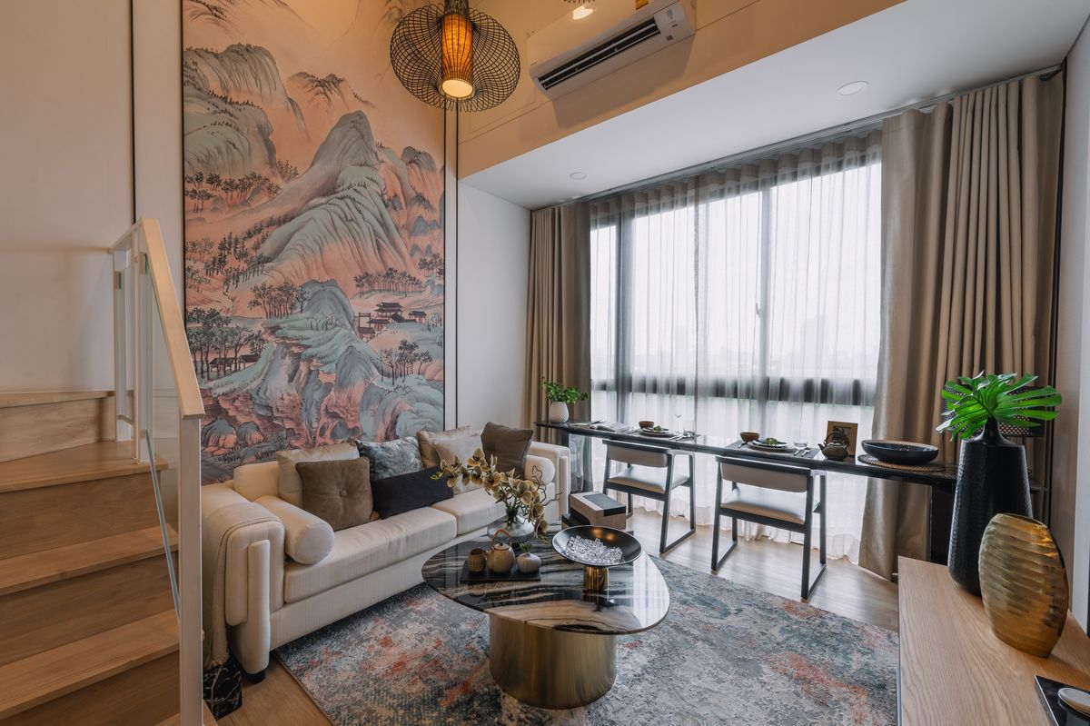 For SaleCondoRama9, Petchburi, RCA : Luxury condo for sale in Landmark at MRTA RAMA 9, 19 floors, living space 27.50 sq.m., 1st floor, 1 bedroom, 1 living room, with special services from Cassia. Convenient transportation, near the MRT Station, Rama 9 Orange Station.