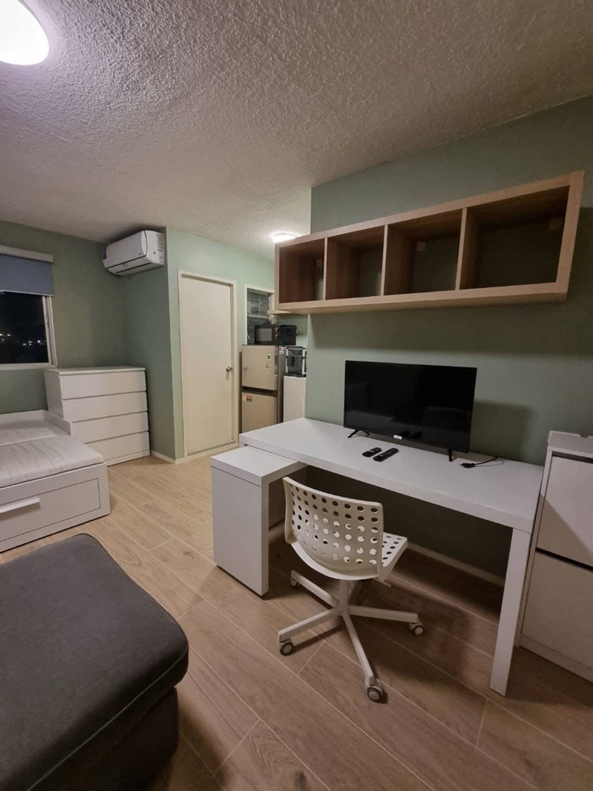 For RentCondoLadkrabang, Suwannaphum Airport : Lumpini Condo Rental Town Romklao-Suvarnabhumi 2 Bedroom 2 Bathrooms | K PAO Property