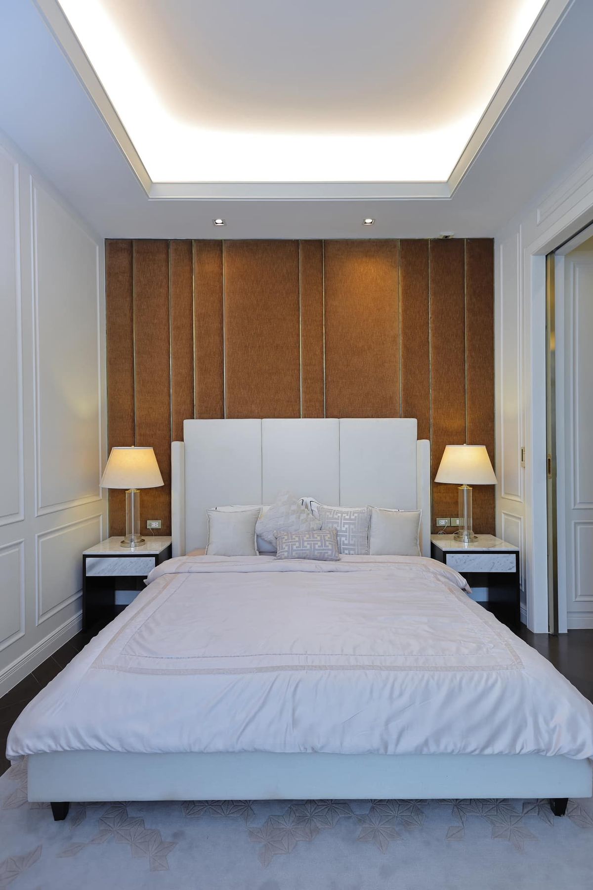 ขายบ้านสุขุมวิท อโศก ทองหล่อ : 👑บ้านสวยตกแต่ง พร้อมอยู่ ในเอกมัย 22 👑บ้านออกแบบโดย Hirsch Bedner Associates (HBA)