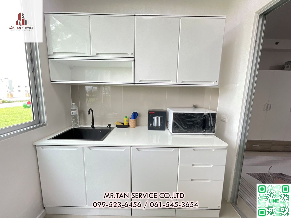 For SaleCondoPattanakan, Srinakarin : Supalai Park Srinakarin Condo for sale Every new furniture Ready Next to the electric train for only 5 minutes