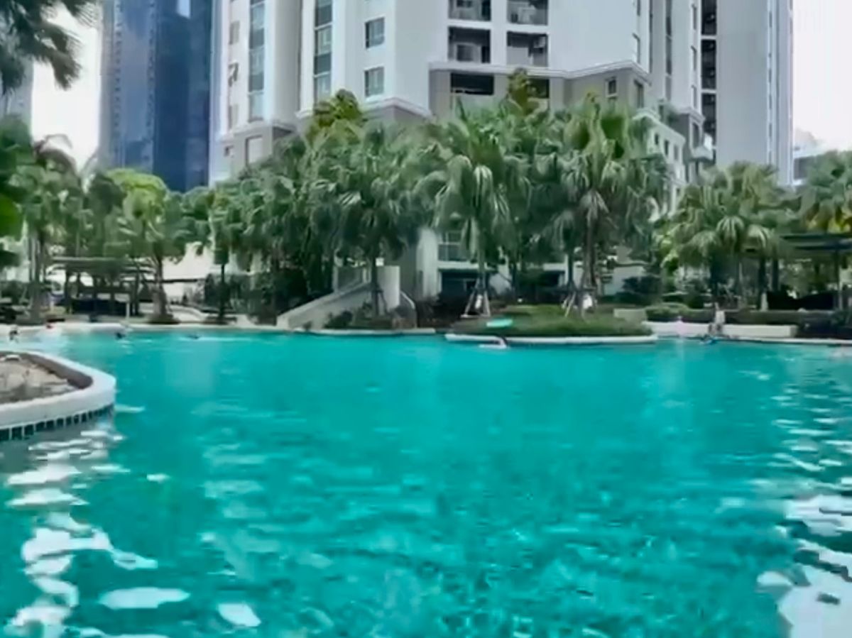 For SaleCondoRama9, Petchburi, RCA : ✨Condo for Sale: Belle Grand Rama 9 - 3 Bedrooms in Prime Location 🏙️✨