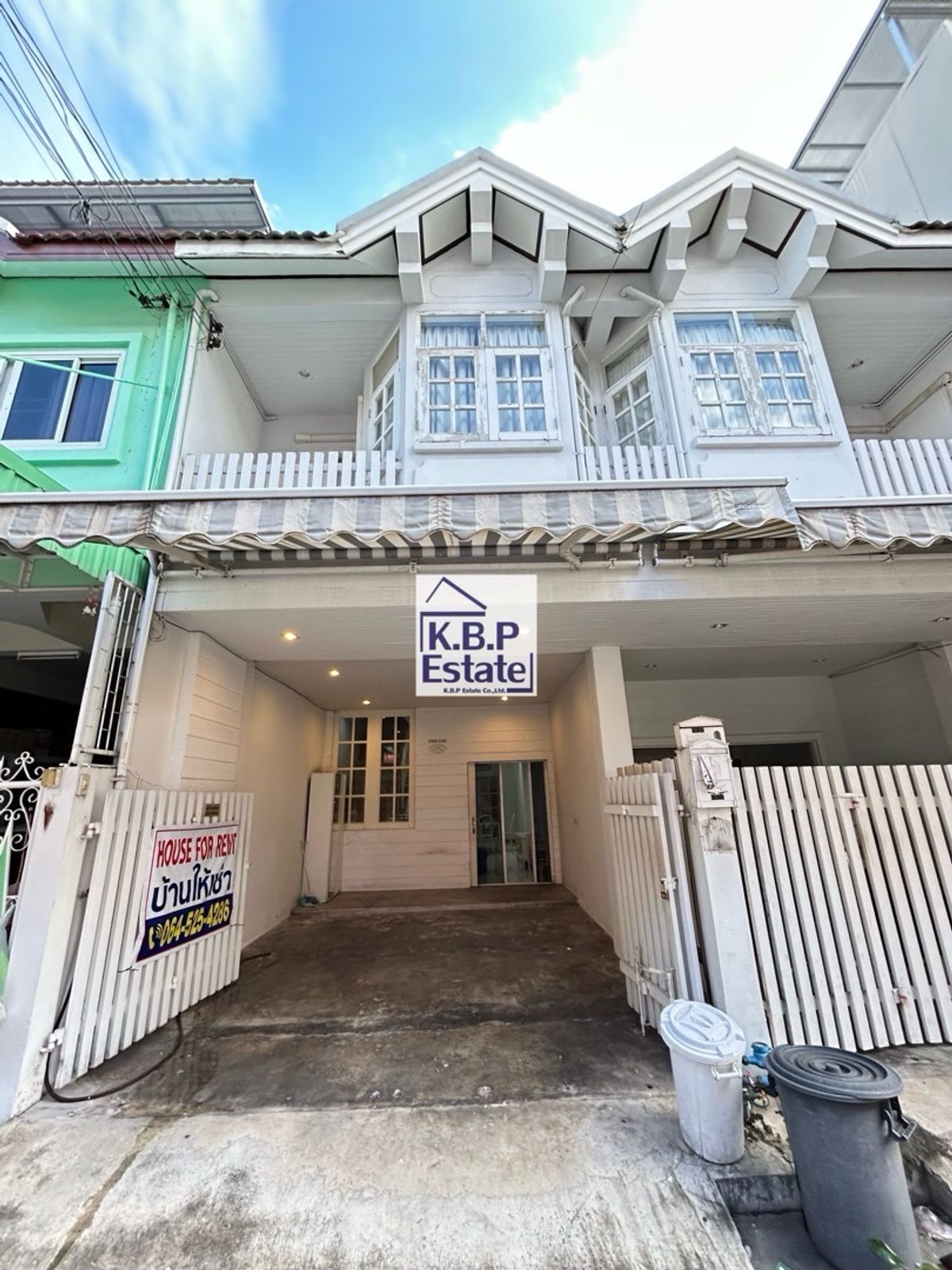 ให้เช่าทาวน์โฮมพระราม 3 สาธุประดิษฐ์ : House For Rent Sathupradit 49 Fully Furniture 3Beds 3Baths 1+1Parking