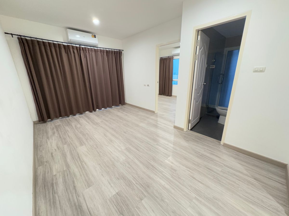 ขายคอนโดลาดพร้าว เซ็นทรัลลาดพร้าว : ขายห้องมุม Sym Condo Vipha Ladprao รีโนเวทใหม่ สอบถามได้ครับ ลดพิเศษ 2.75 ล้าน