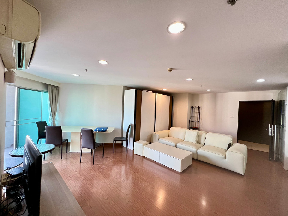For SaleCondoRama9, Petchburi, RCA : ✨Condo for Sale: Belle Grand Rama 9 - 3 Bedrooms in Prime Location 🏙️✨