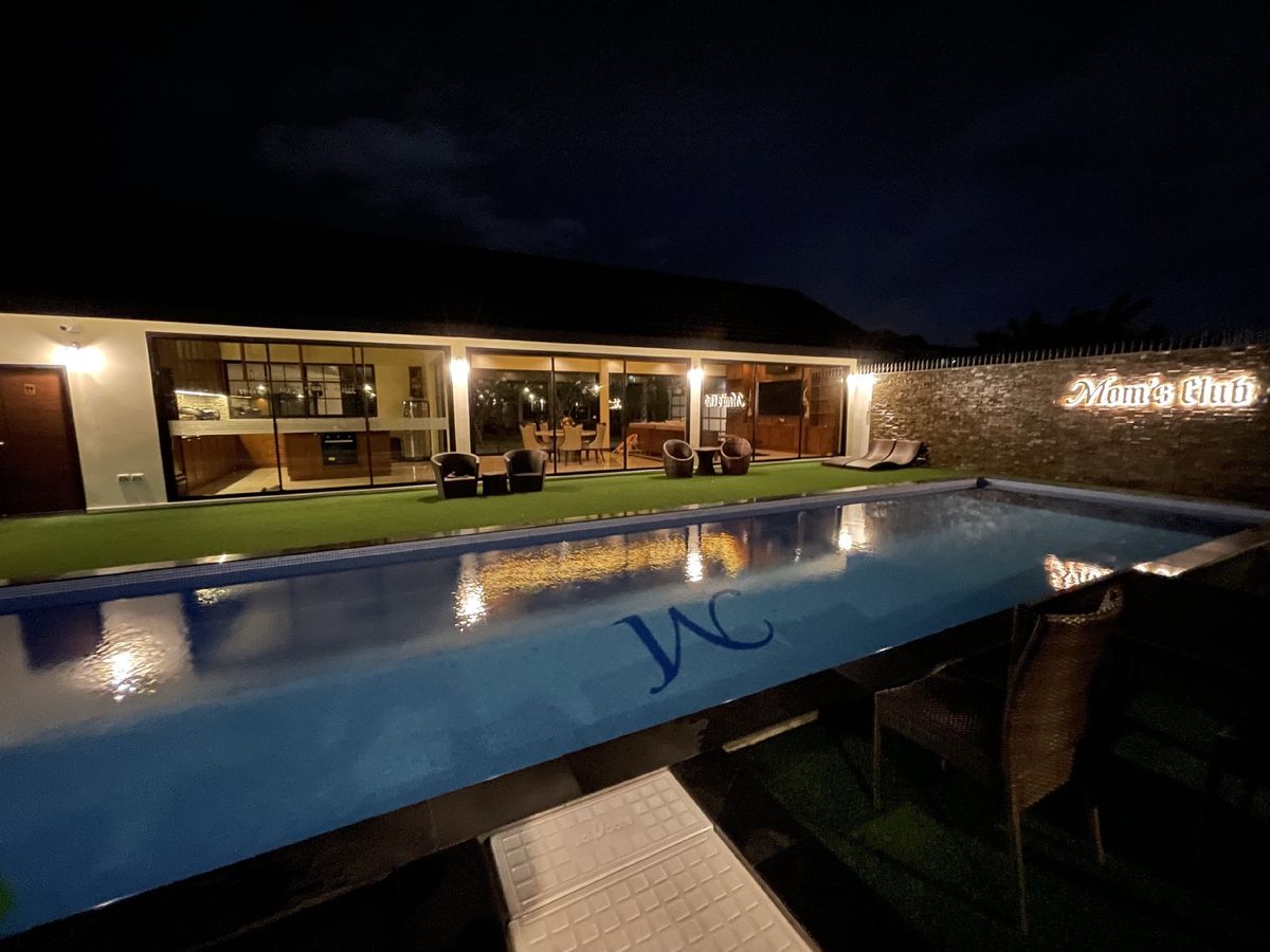 For SalePattanakan, Srinakarin : Pool Villa for Sale