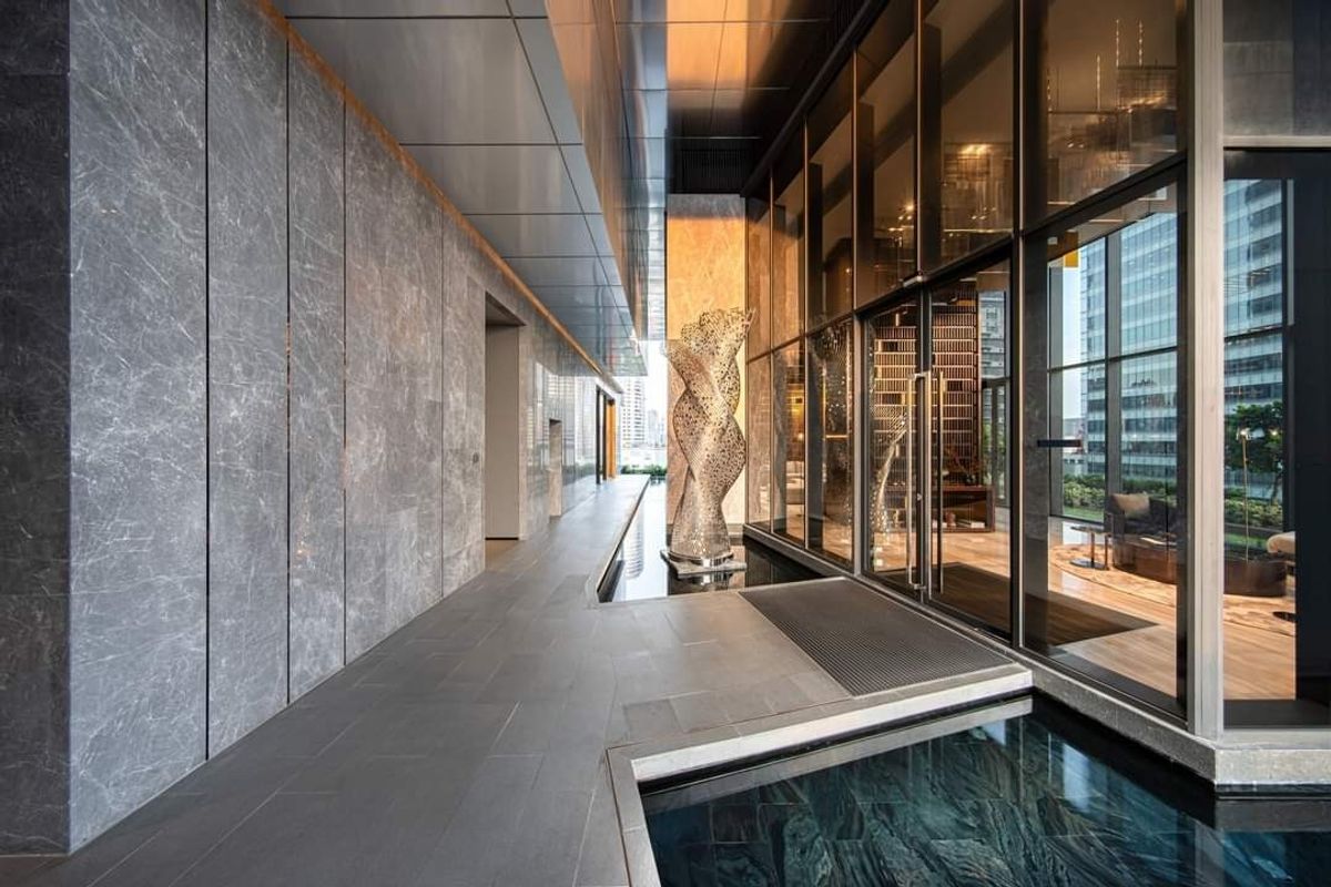 ขายคอนโดสาทร นราธิวาส : ANIL Sathorn 12 