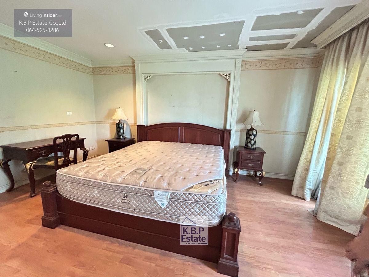 ขายทาวน์โฮมสาทร นราธิวาส : ขายทาวน์โฮม ขนาดใหญ่ 4ห้องนอน 6ห้องน้ำ 