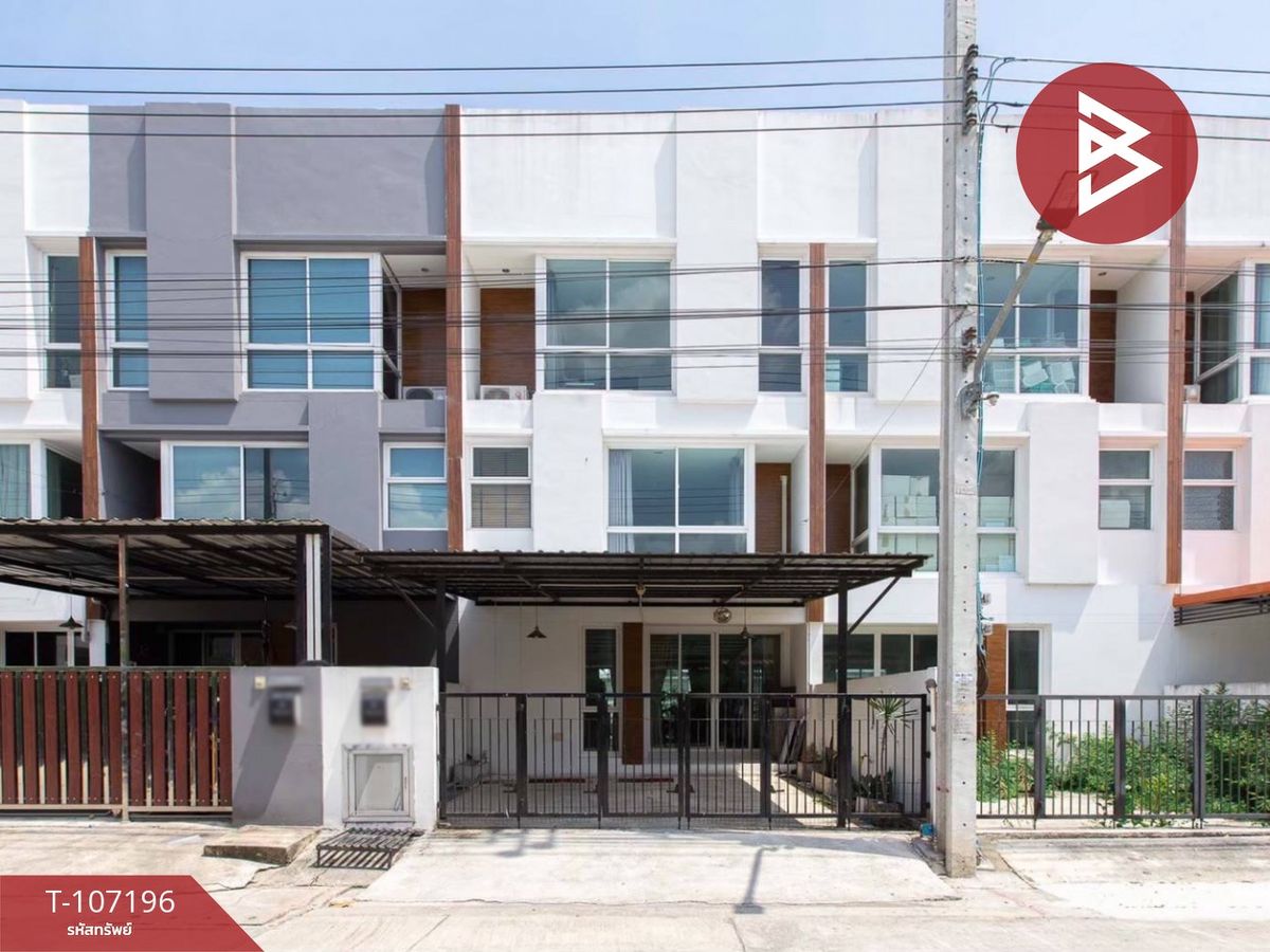 ขายทาวน์โฮมลาดกระบัง สุวรรณภูมิ : ขายทาวน์โฮม 3 ชั้น โครงการมายด์ ฮอฟฟ์ ร่มเกล้า-สุวรรณภูมิ (Mind Hof Romklao-Suvarnabhumi)