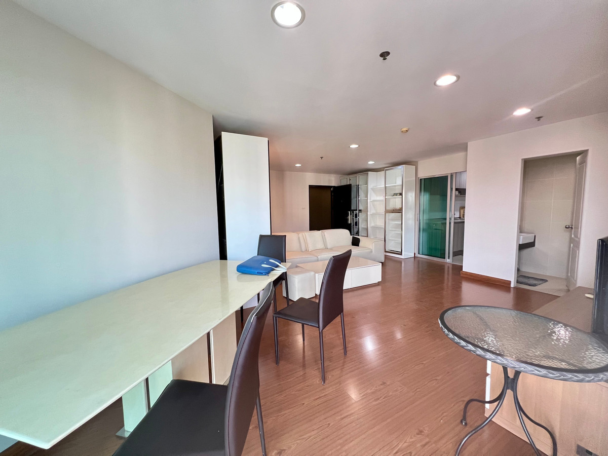 For SaleCondoRama9, Petchburi, RCA : ✨Condo for Sale: Belle Grand Rama 9 - 3 Bedrooms in Prime Location 🏙️✨