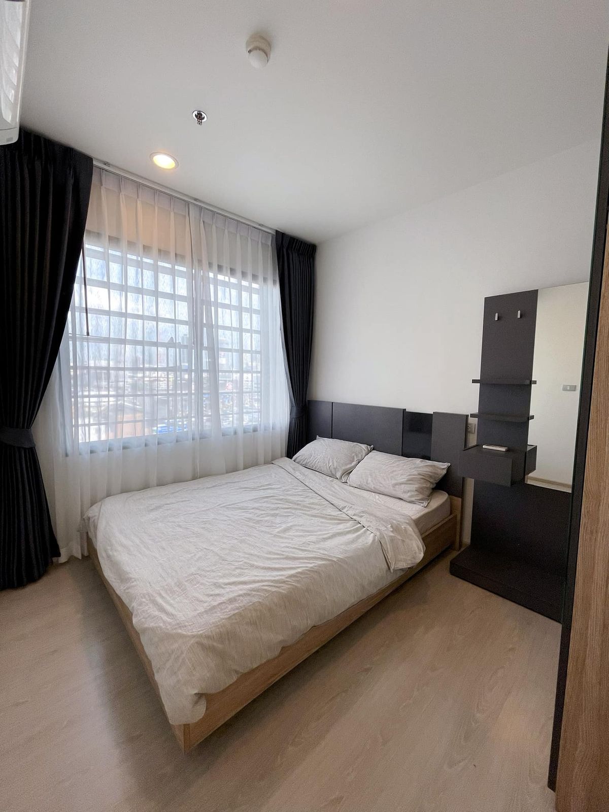 ขายคอนโดพระราม 9 เพชรบุรีตัดใหม่ RCA : Rhythm Asoke 2 / 1 Bedroom (FOR SALE), ริทึ่ม อโศก 2 / 1 ห้องนอน (ขาย) F244