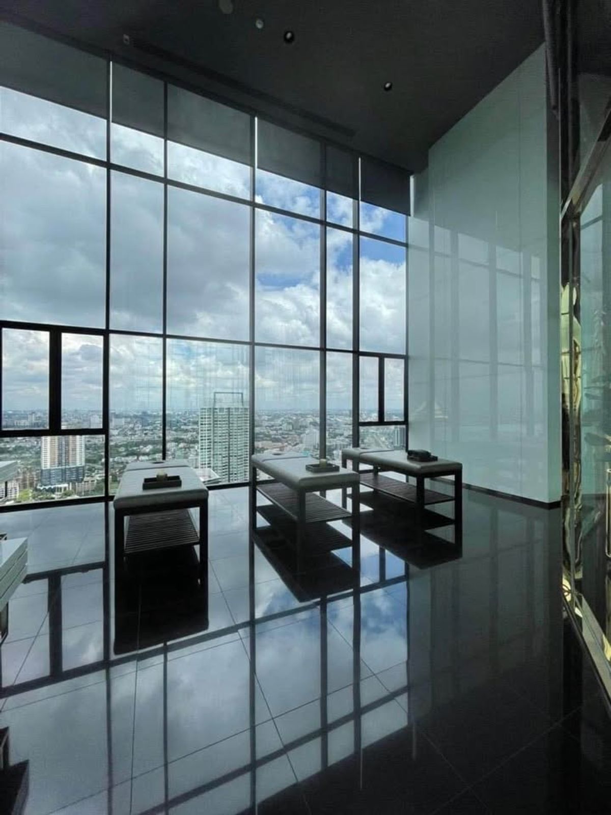 For SaleCondoKasetsart, Ratchayothin : South, good wind, beautiful room, complete ⭐Knightsbridge Space Ratchayothin