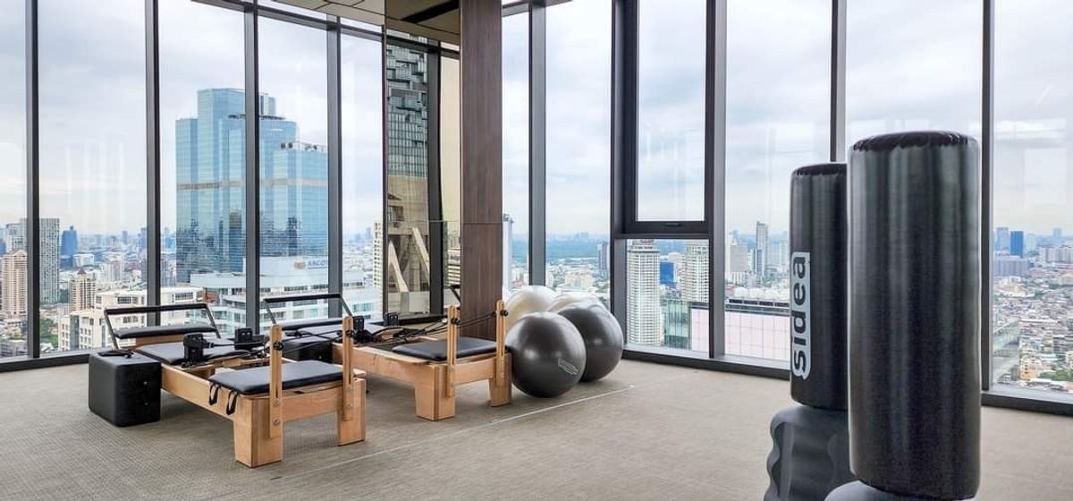 ขายคอนโดสาทร นราธิวาส : ANIL Sathorn 12 