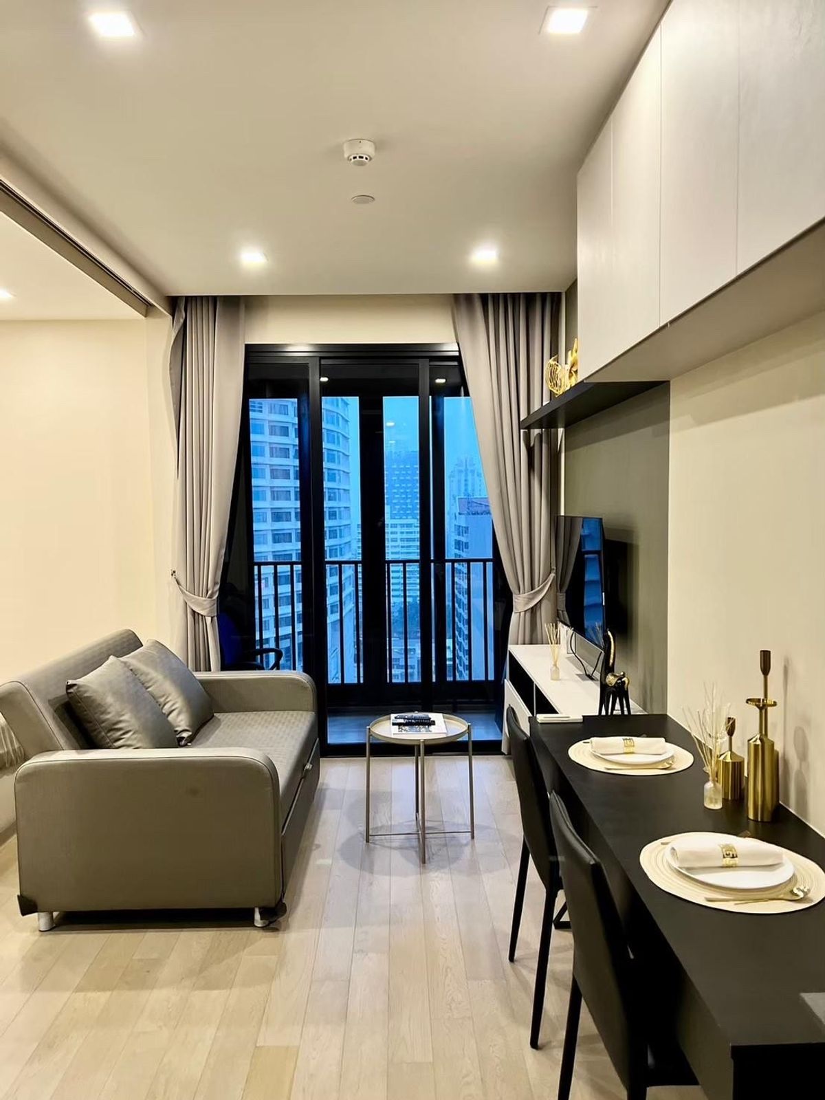 ให้เช่าคอนโดสุขุมวิท อโศก ทองหล่อ : 📣📣 For rent Ashton Asoke 