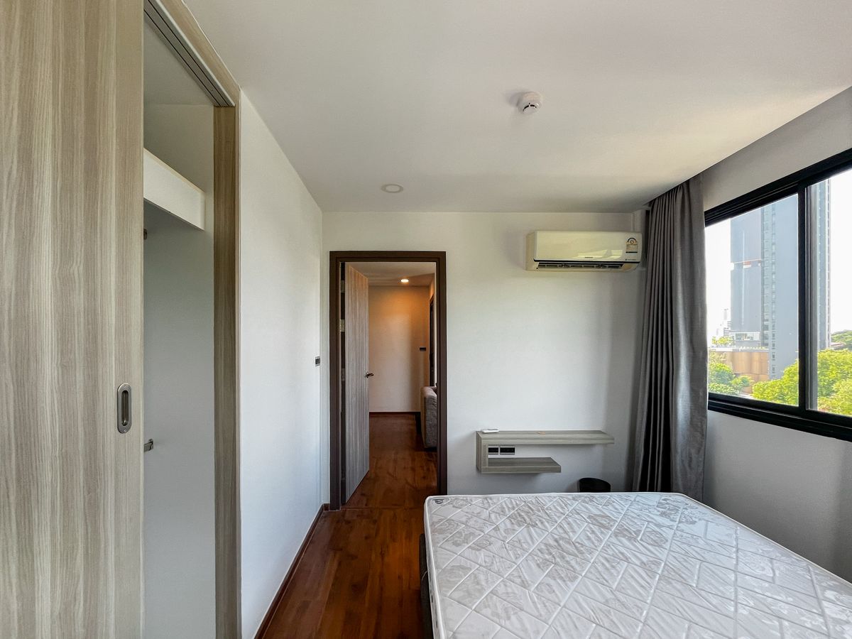 For SaleCondoSriracha Laem Chabang Ban Bueng : Foreigner Quota Condo for sale. Stasia Residence Sriracha, size 36.41, 3rd floor, the best price.