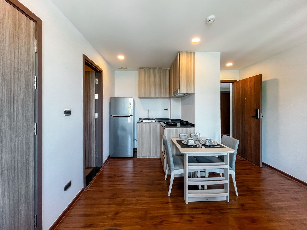 For SaleCondoSriracha Laem Chabang Ban Bueng : Foreigner Quota Condo for sale. Stasia Residence Sriracha, size 36.41, 3rd floor, the best price.