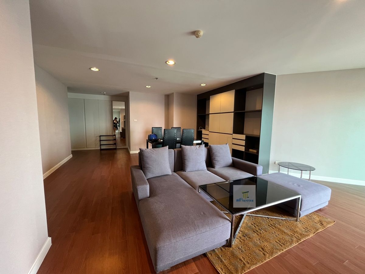 ให้เช่าคอนโดพระราม 9 เพชรบุรีตัดใหม่ RCA : ⚜️Condo for rent Belle Grand Rama 9⚜️