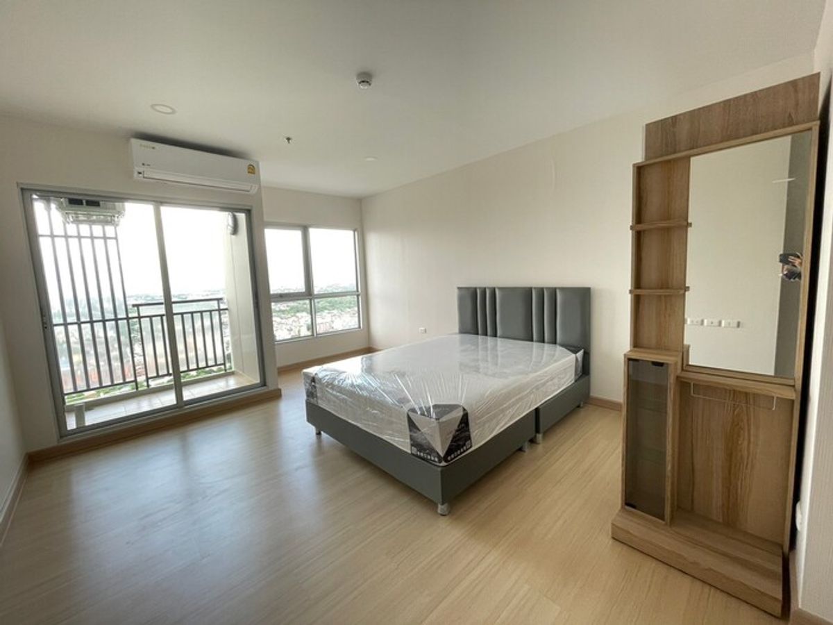 ขายคอนโดบางแค เพชรเกษม : 🔥 ประกาศขายด่วน STUDIO Condo Supalai Veranda Phasi Charoen Station  พร้อมอยู่ SIZE 29 ตรม. ห้องทิศตะวันตกตึก B 💵ราคา 2,100,000 บาท // 094 553 9330 อ๊อฟ เอเจน 🔊