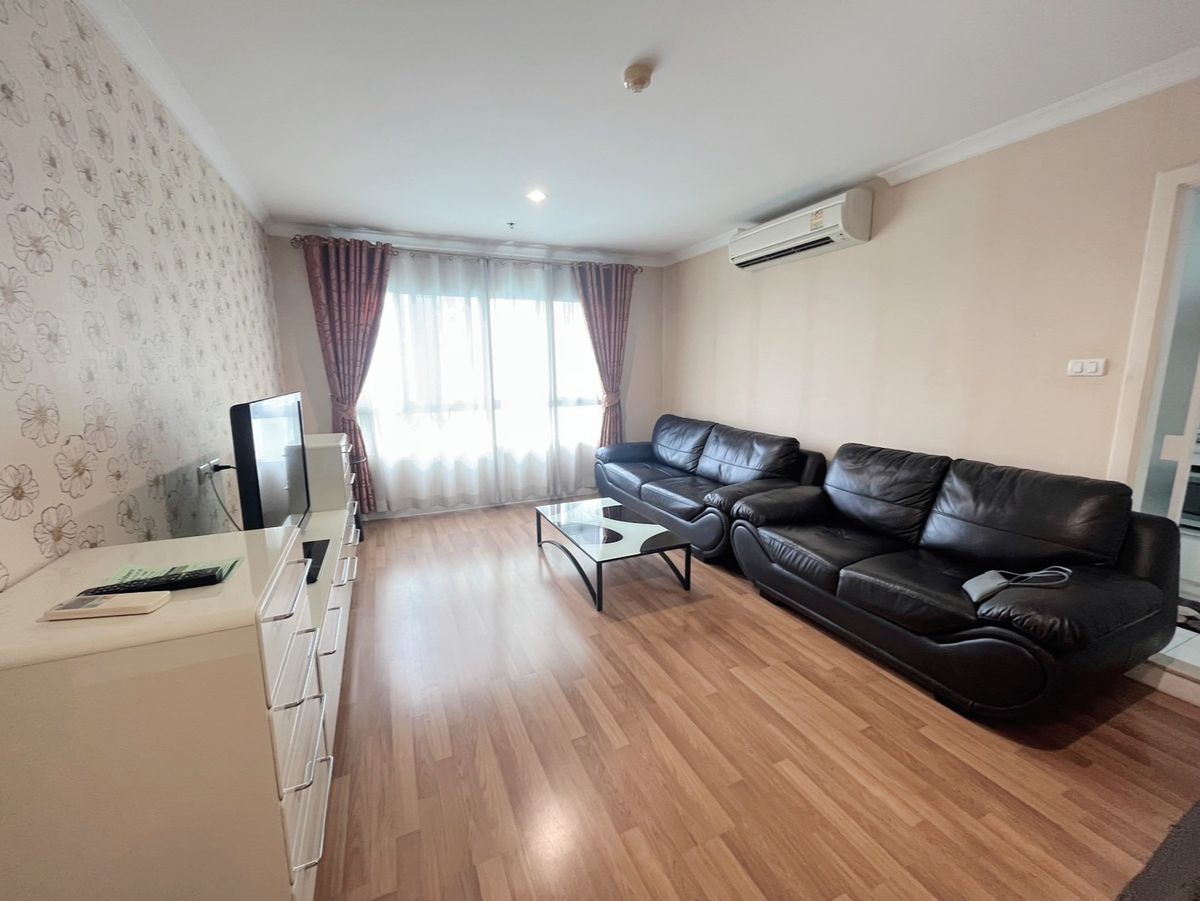 ให้เช่าคอนโดพระราม 9 เพชรบุรีตัดใหม่ RCA : RENT !! Condo Lumpini Place, MRT Rama 9, 2 Beds, Tower C, Floor 8, 71 sq.m., 28,000 Baht (Pool view)