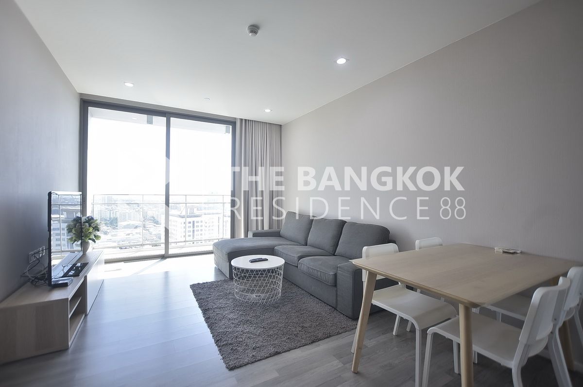 ให้เช่าคอนโดอ่อนนุช อุดมสุข : The Room Sukhumvit 69 (2B2B, 82 SQM.) Only 49,000 THB/Month By Ice