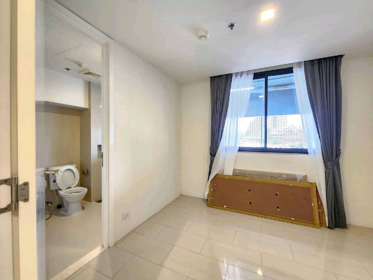 ให้เช่าคอนโดพระราม 9 เพชรบุรีตัดใหม่ RCA : Circle Living Prototype: Pet-Friendly 2-Storey Residence Near Makkasan Airport Link