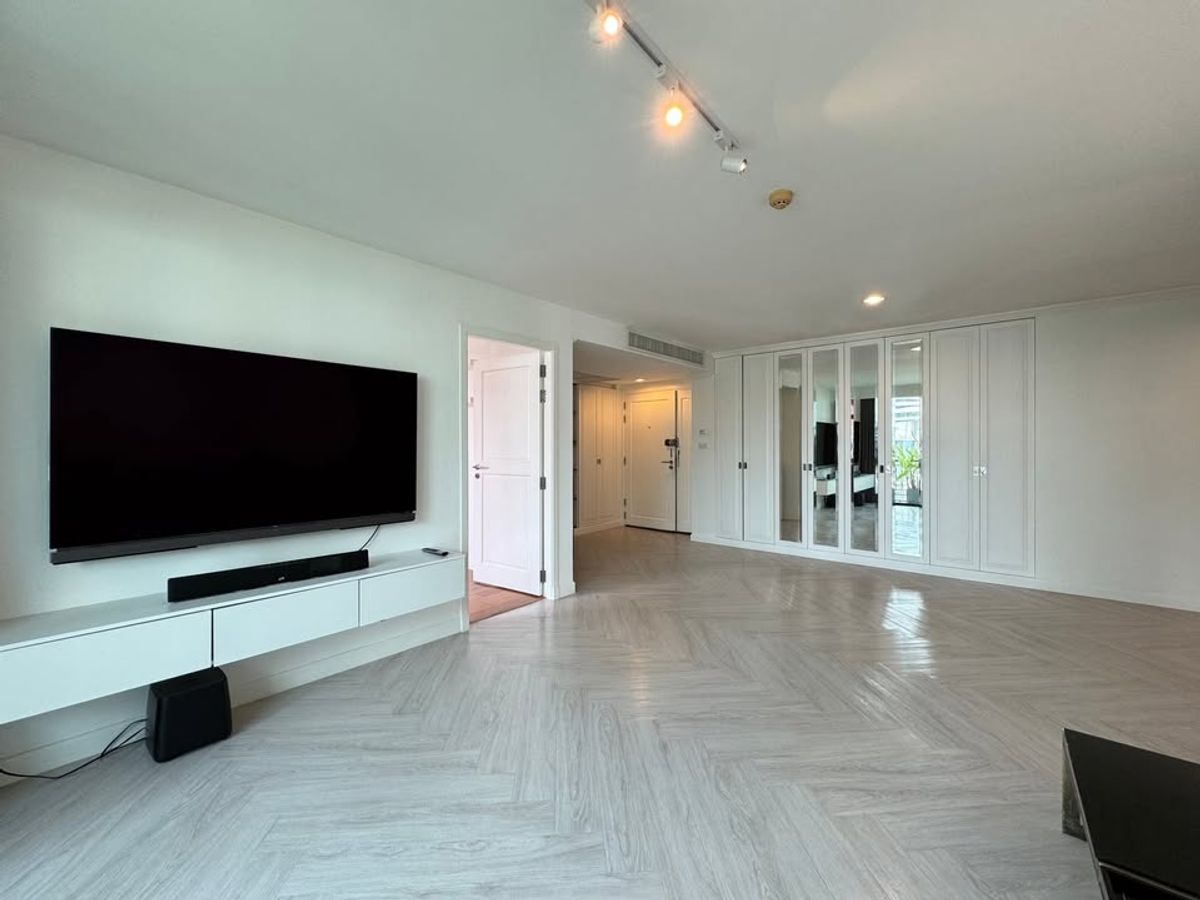 ให้เช่าคอนโดสุขุมวิท อโศก ทองหล่อ : 🔥🔥 Pearl Residences Condominium , 3bedrooms 110 sq.m, Cat Friendly🔥🔥.