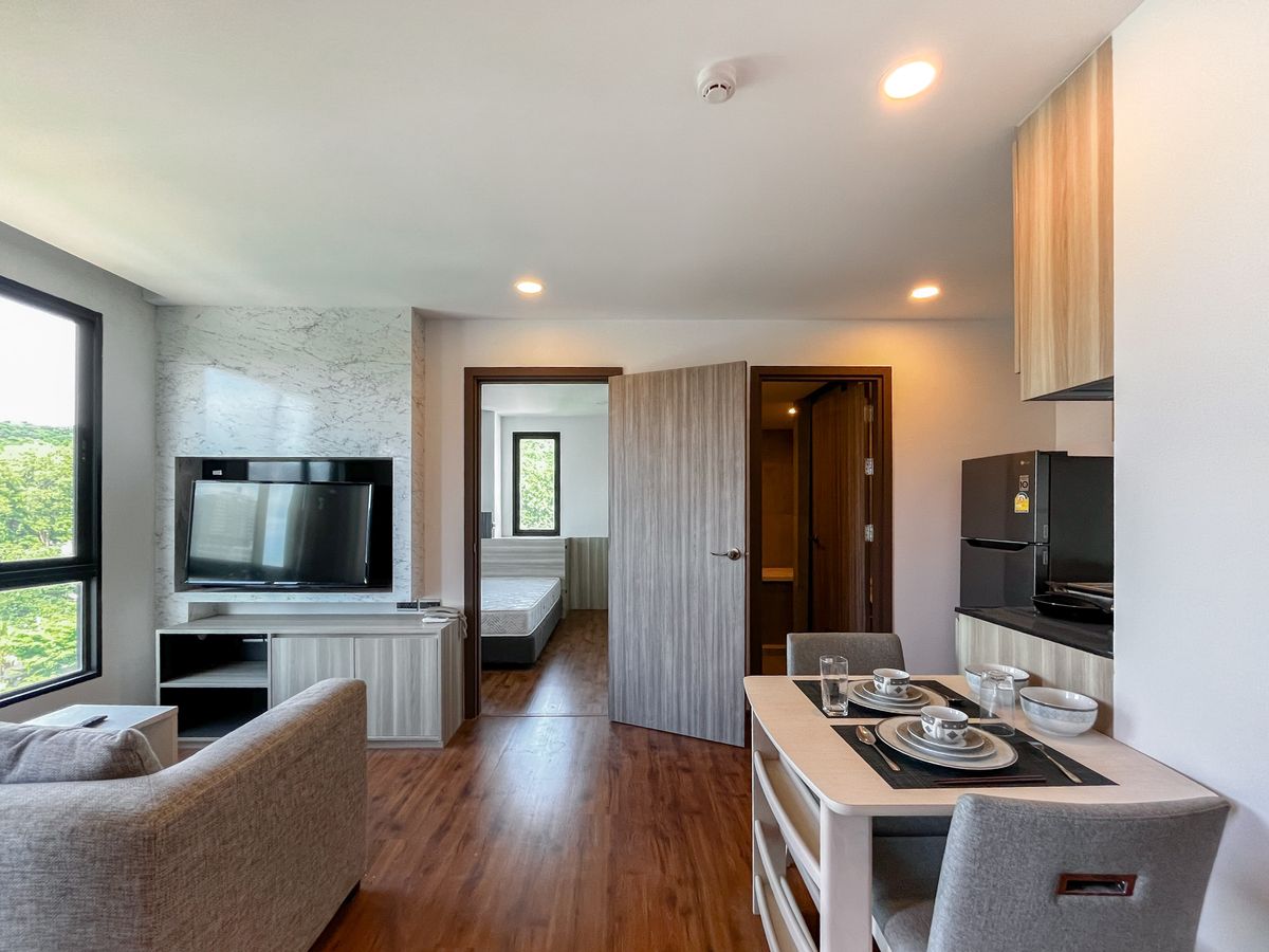 ขายคอนโดศรีราชา แหลมฉบัง บ้านบึง : Foreigner Quota ขายพร้อมผู้เช่า คอนโด Stasia Residence Sriracha ขนาด 36.41 ชั้น 3 ราคาดีที่สุด