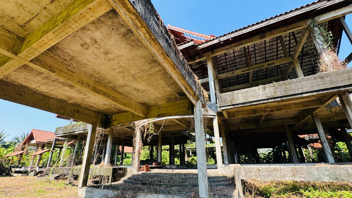 ขายที่ดินนครปฐม : ขายที่ดินพร้อมสิ่งปลูกสร้าง 7-2-23ไร่ เพียง50นาทีจากกรุงเทพฯ ต.คลองใหม่ อ.สามพราน จ.นครปฐม