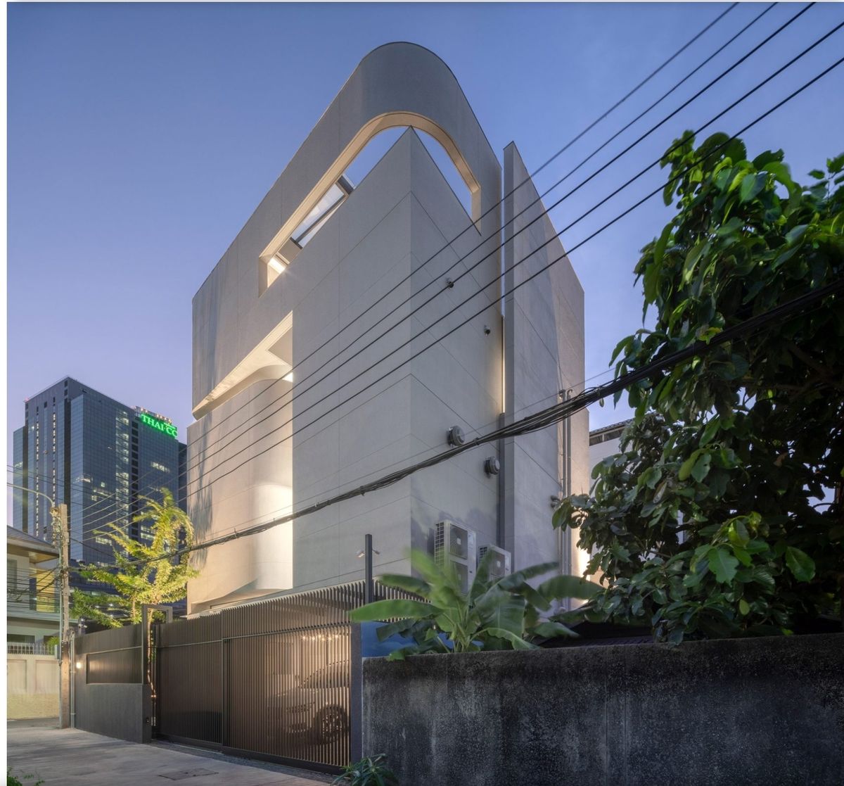 ขายบ้านสาทร นราธิวาส : ✨ที่สุดของดีลแห่งปี โอกาสเดียวบนทำเลศักยภาพ บ้านเดี่ยว สาทร เซนต์หลุยส์ ✨