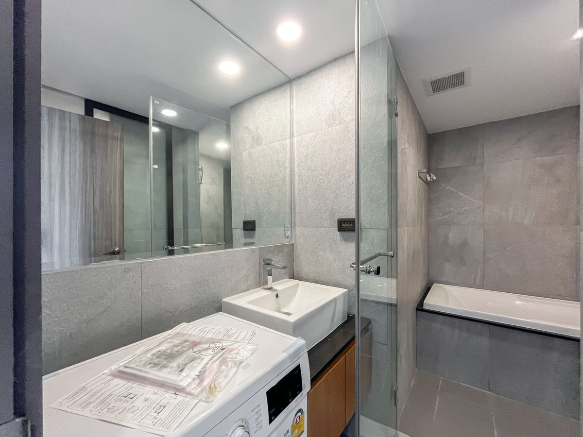 For SaleCondoSriracha Laem Chabang Ban Bueng : Foreigner Quota Condo for sale. Stasia Residence Sriracha, size 36.41, 3rd floor, the best price.