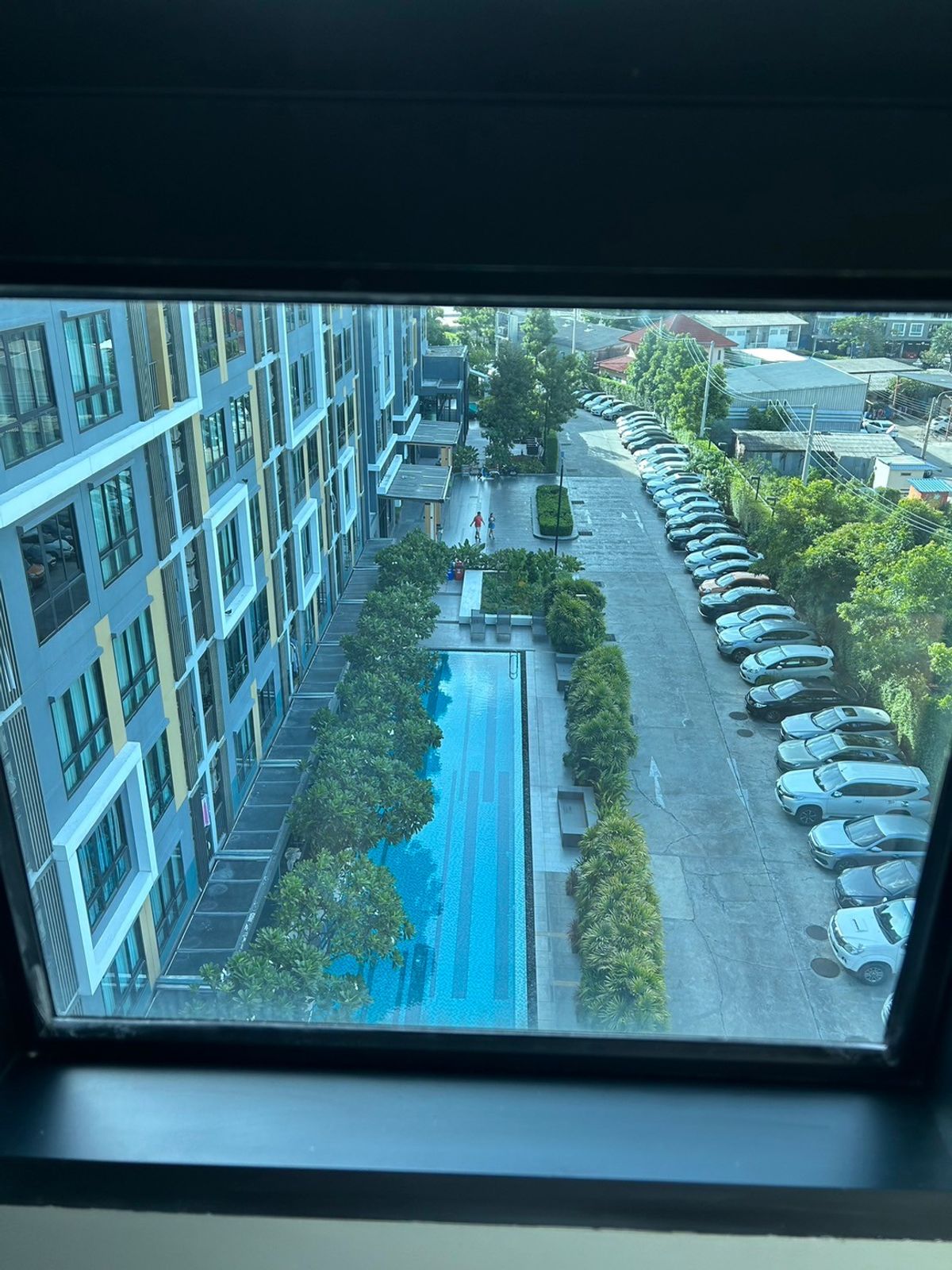 ขายคอนโดเสรีไทย-นิด้า : Sale condo iCondo Serithai Green Space (ไอคอนโด เสรีไทย กรีนสเปซ) ขาย ห้องหัวมุม (S03-1470) 