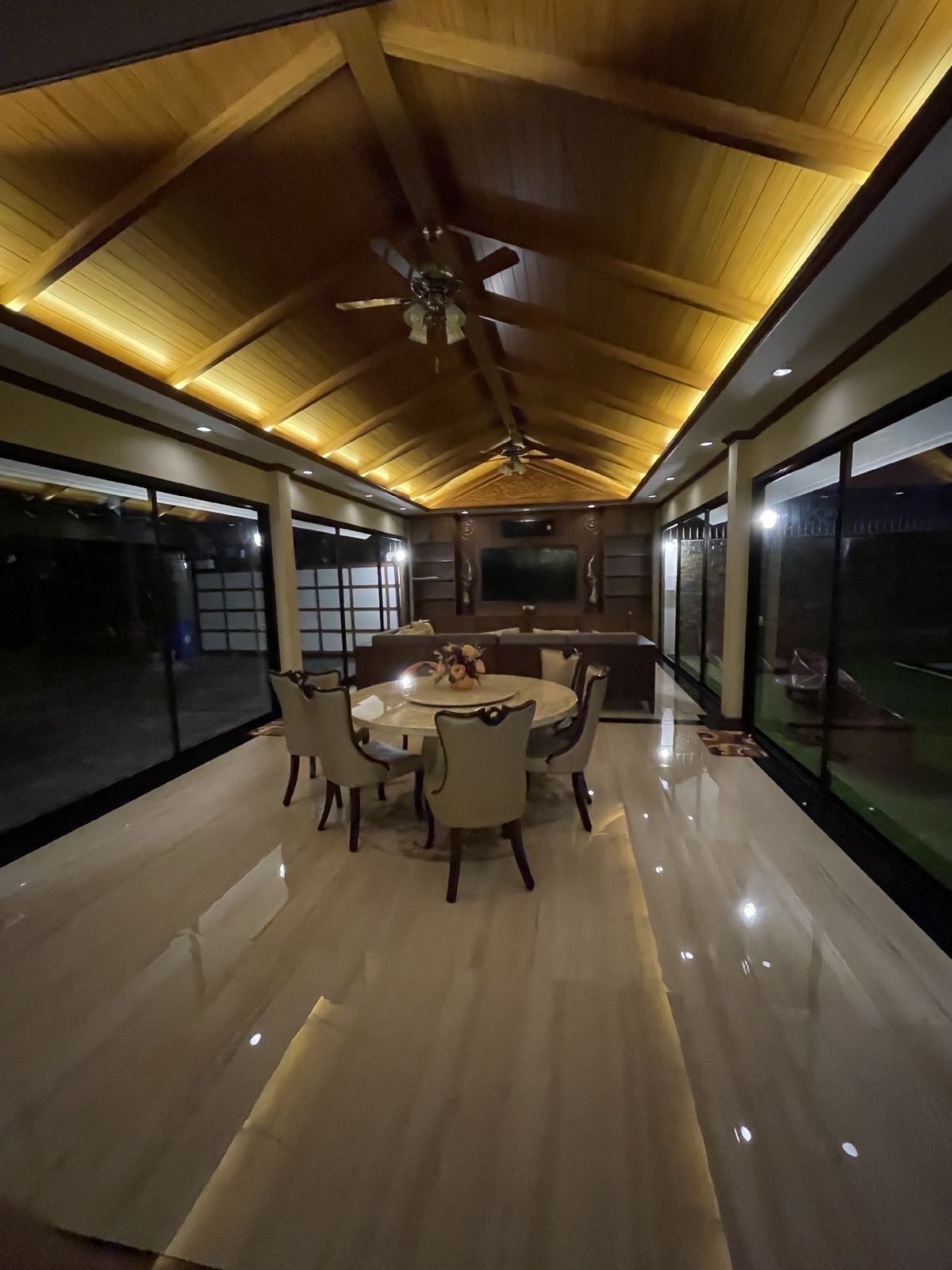 ขายบ้านพัฒนาการ ศรีนครินทร์ : 📢👇บ้านเดี่ยว พร้อมสระว่ายน้ำส่วนตัว เดินทางสะดวกหลายเส้นทาง