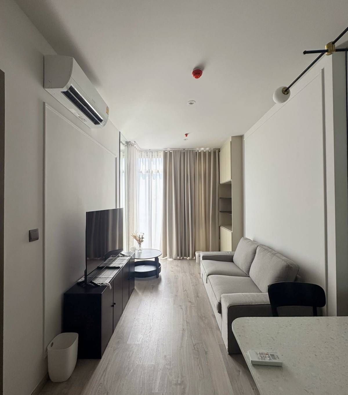 ให้เช่าคอนโดสุขุมวิท อโศก ทองหล่อ : “Experience luxury living at Rhythm Ekkamai Estate – your perfect rental home in the heart of Bangkok“