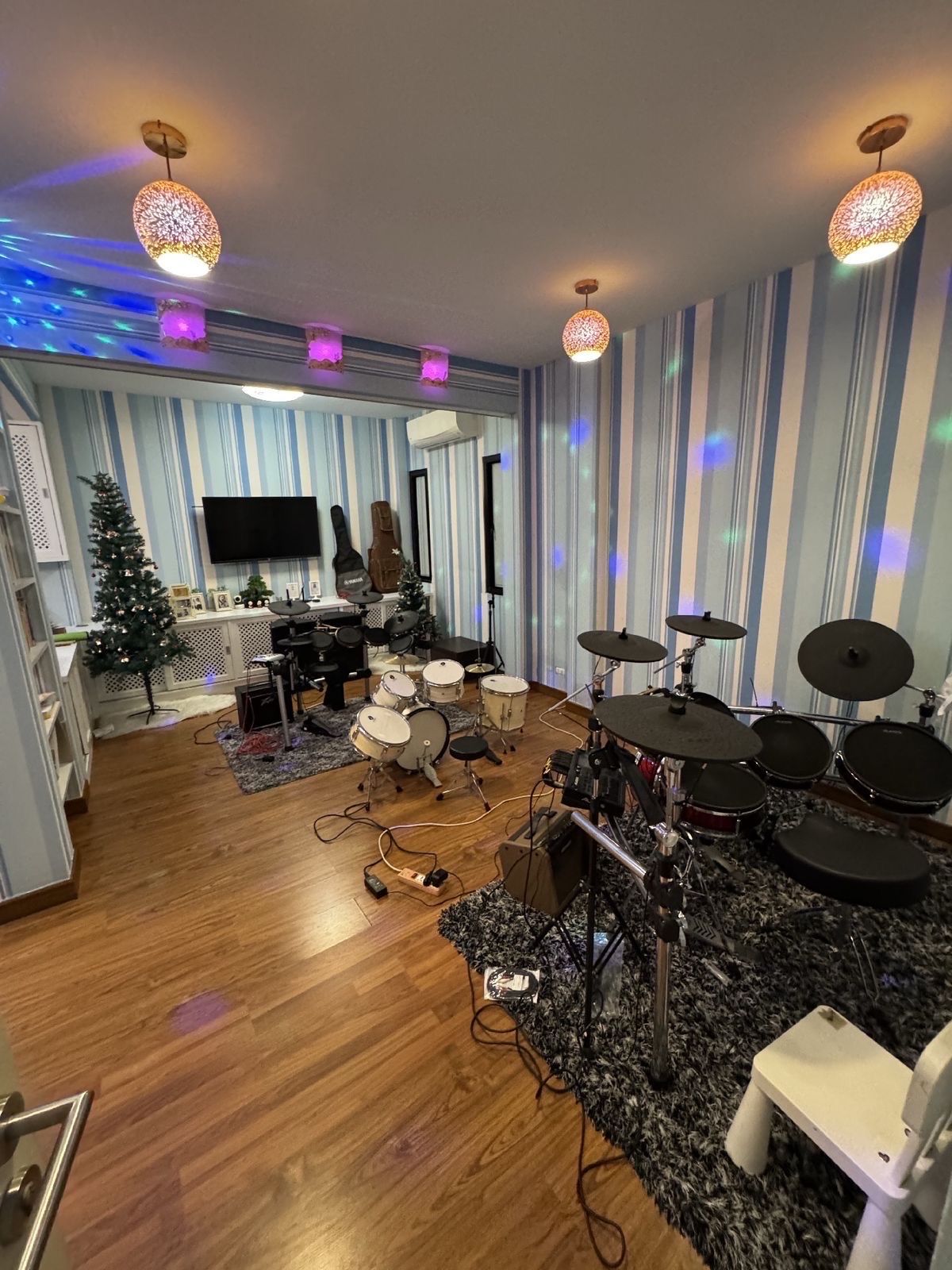 ขายบ้านพัฒนาการ ศรีนครินทร์ : 📢👇บ้านเดี่ยว พร้อมสระว่ายน้ำส่วนตัว เดินทางสะดวกหลายเส้นทาง