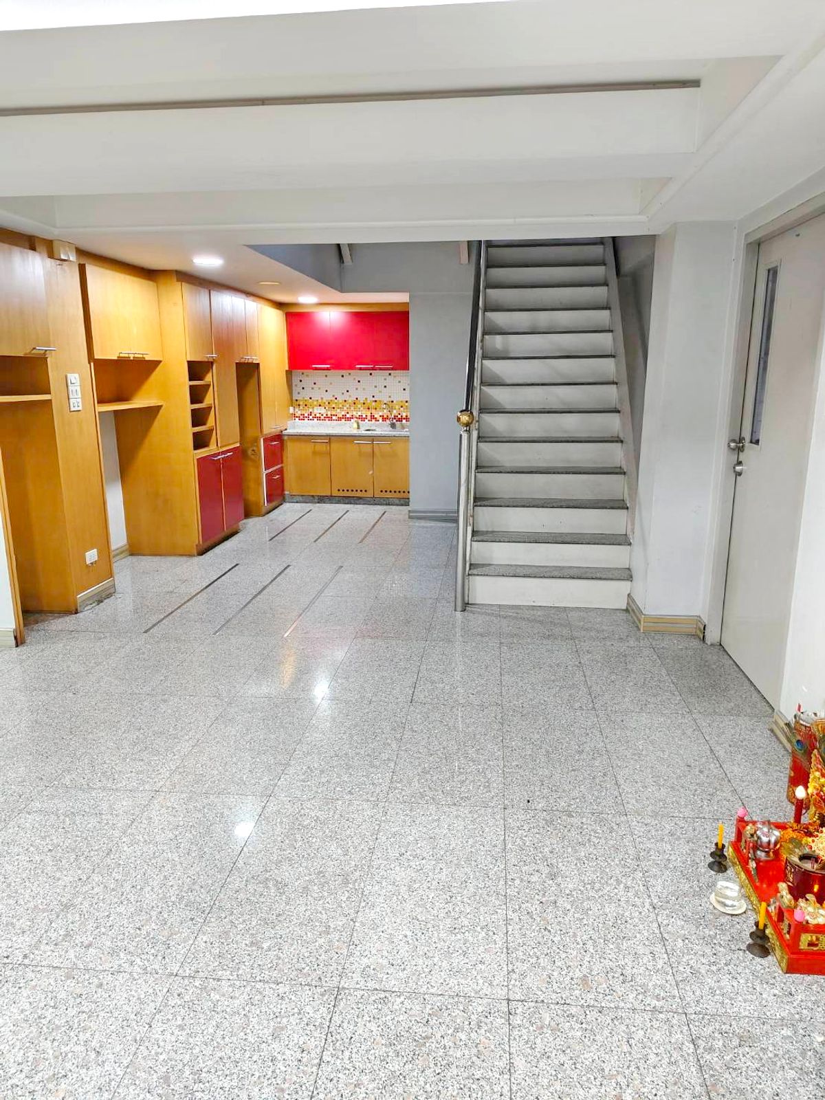 ให้เช่าโฮมออฟฟิศรัชดา ห้วยขวาง : HK0454♛เช่าโฮมออฟฟิศ 3 ห้องนอน⚝ห้วยขวาง♜MRT ห้วยขวาง ∞099-5919653,065-9423251▚Line@sureresidence