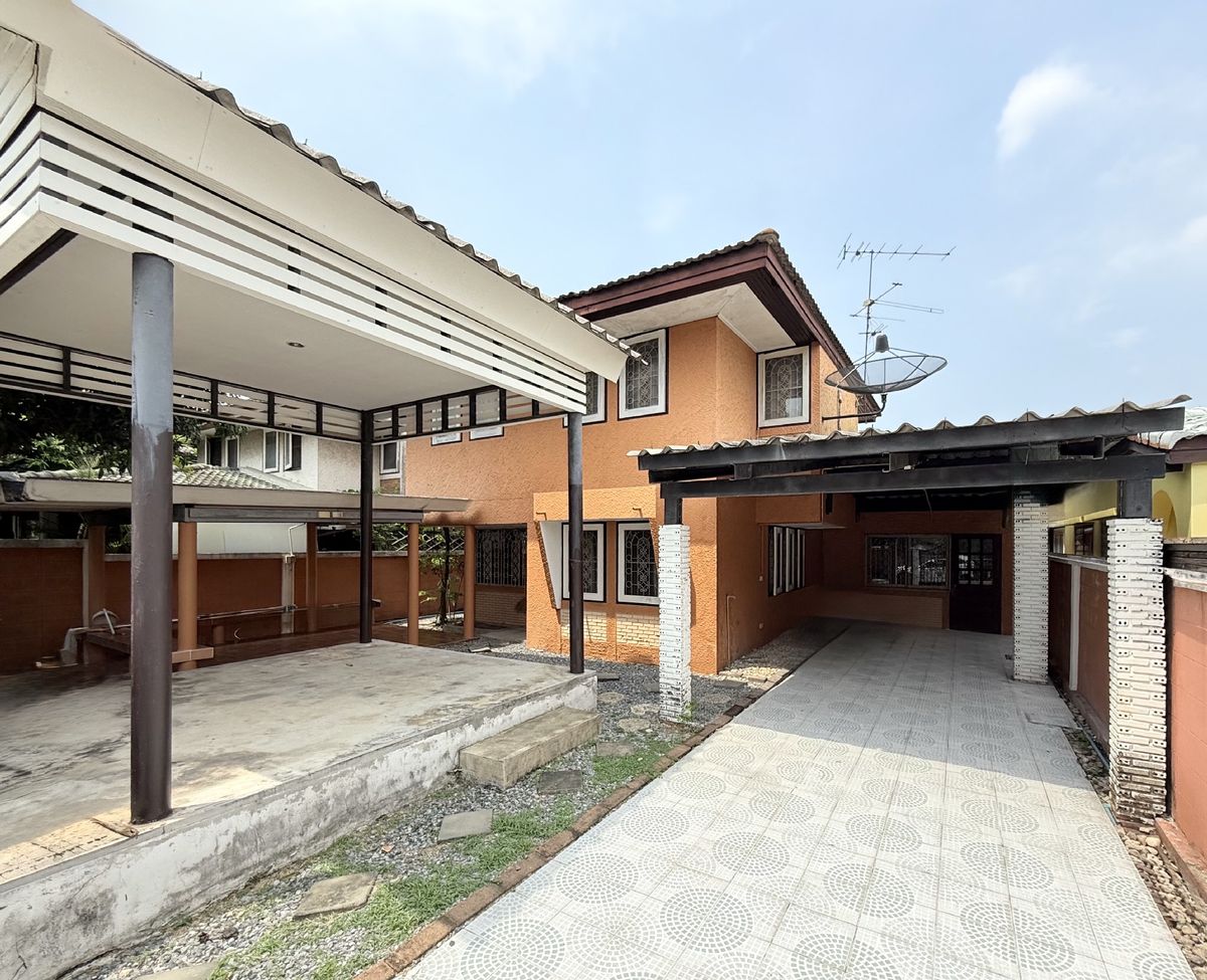 ให้เช่าบ้านมีนบุรี-ร่มเกล้า : ให้เช่า❗️บ้านเดี่ยว 2 ชั้น 🏠 ม.สัมมากร รามคำแหง 110-112  
