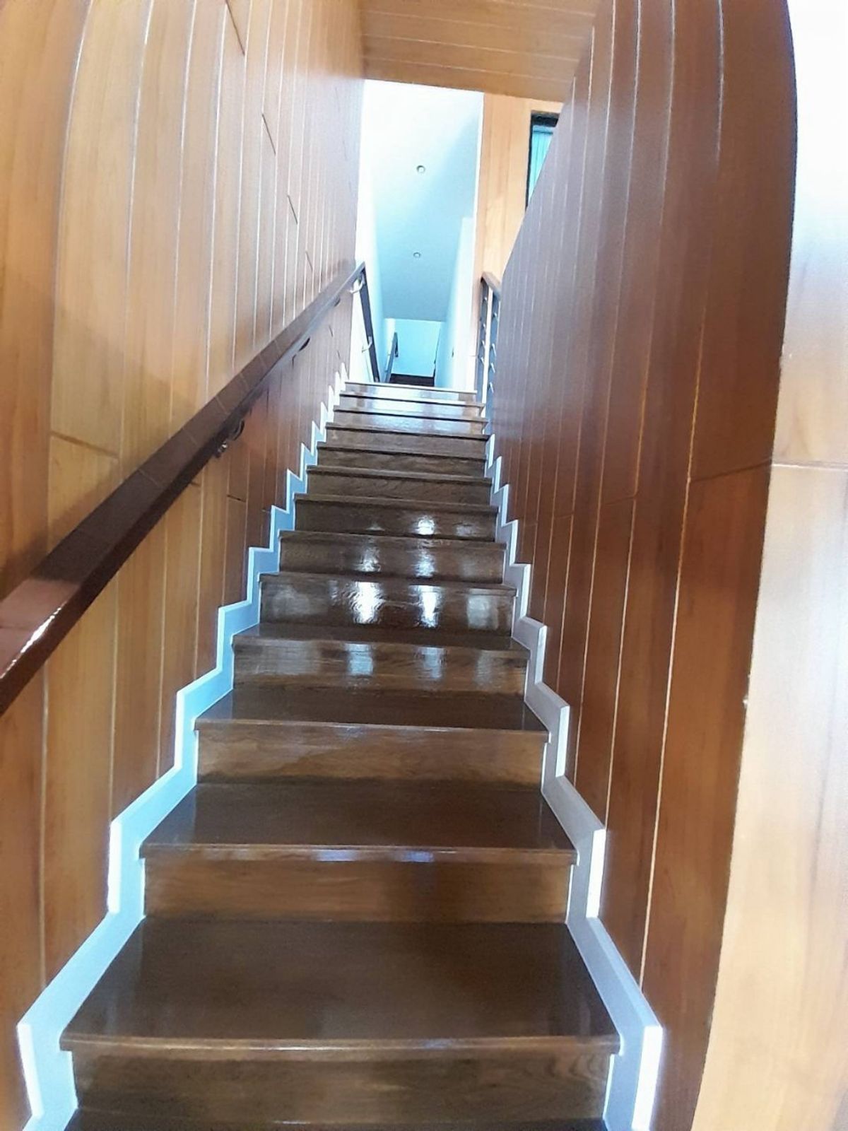 ขายทาวน์โฮมอ่อนนุช อุดมสุข : ขาย พร้อมผู้เช่า ถึง กรกฎาคม 2569
Townhouse Sukhumvit 3ชั้น  พื้นที่กว้างห้องจัดแยกเป็นสัดส่วน ทำเลดี ใกล้ทางพิเศษฉลองรัช พร้อมเข้าอยู่