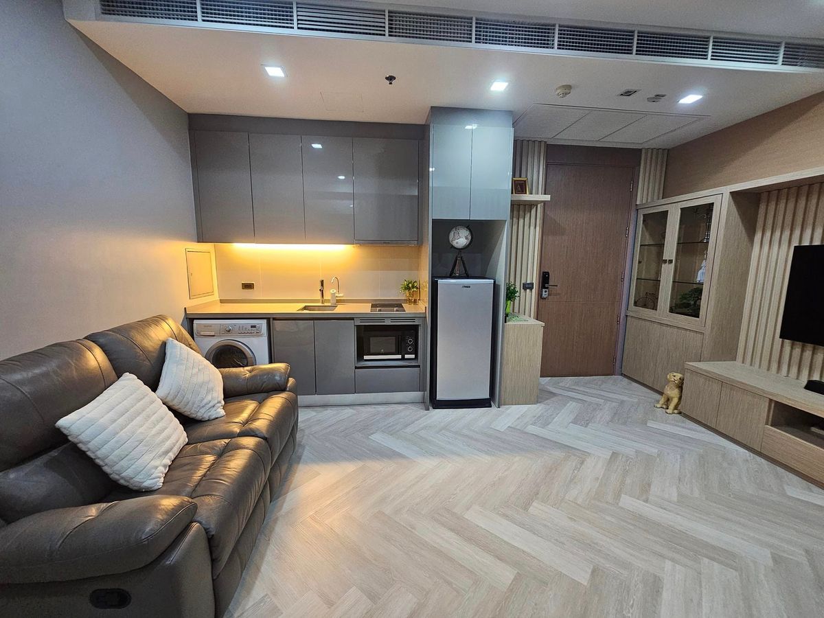 CondoRatchathewi,Phayathai : M Phayathai 【𝐒𝐄𝐋𝐋 & amp; 𝐑𝐄𝐍𝐓 🔥 🔥 Modern style condo in the heart of Phayathai, spacious, airy, luxurious built -in, all functions 🔥 Contact LINE ID: @hacondo