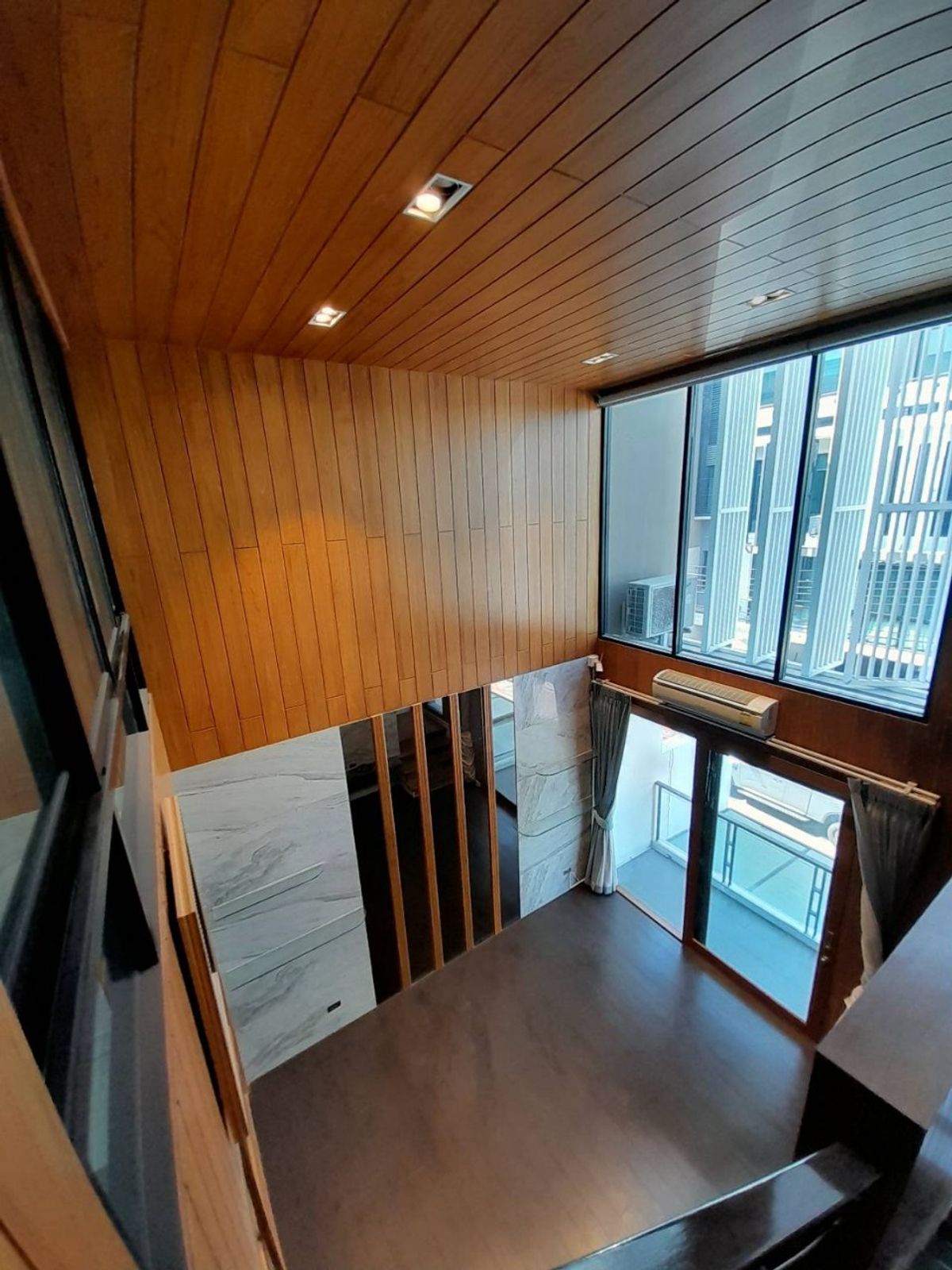 ขายทาวน์โฮมอ่อนนุช อุดมสุข : ขาย พร้อมผู้เช่า ถึง กรกฎาคม 2569
Townhouse Sukhumvit 3ชั้น  พื้นที่กว้างห้องจัดแยกเป็นสัดส่วน ทำเลดี ใกล้ทางพิเศษฉลองรัช พร้อมเข้าอยู่