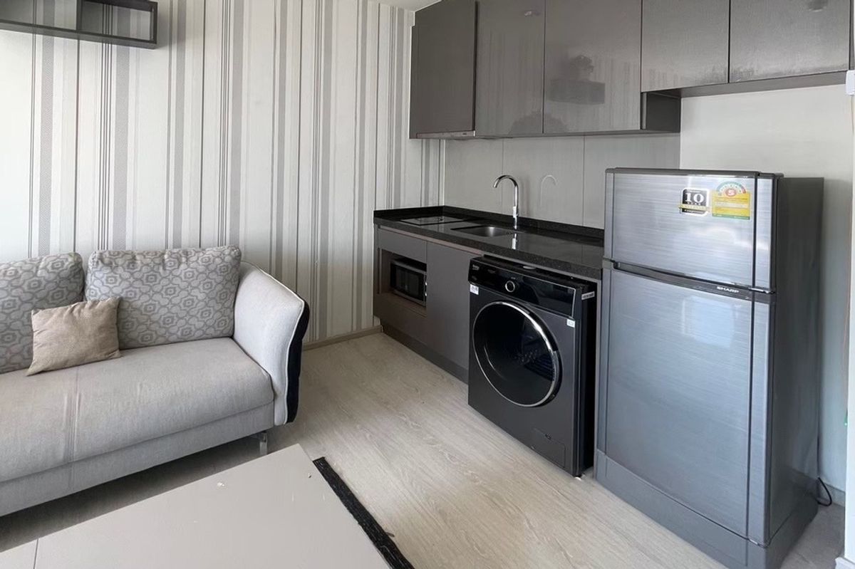 ขายคอนโดพระราม 9 เพชรบุรีตัดใหม่ RCA : 🔥ขายพร้อมผู้เช่า !!🔥 Code C20240301532..........Rhythm Asoke, ห้องสตูดิโอ, 1 ห้องน้ำ, ชั้นสูง 23, แต่งครบ, ราคาพิเศษ !!📣📣