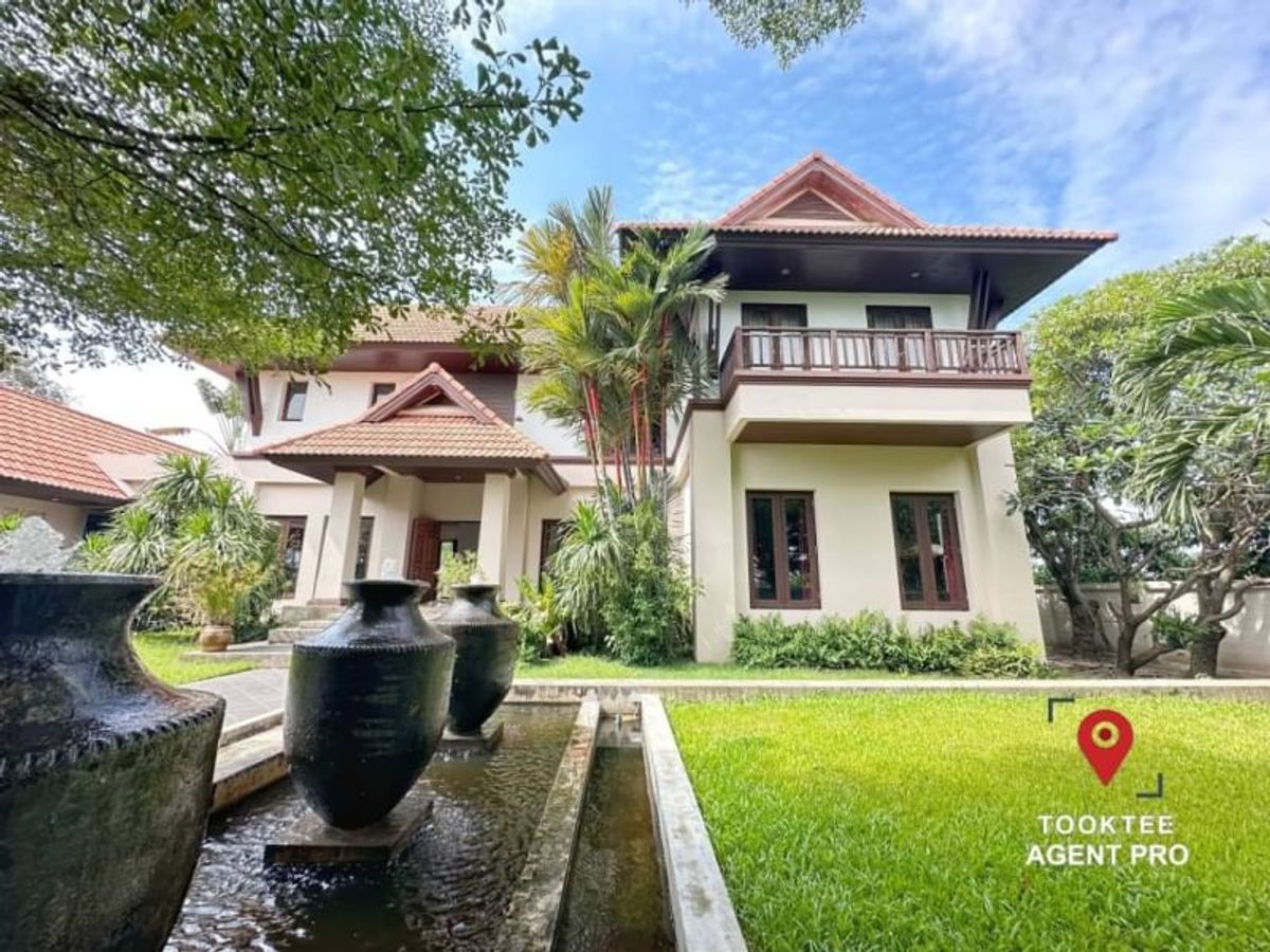 ขายบ้านลาดกระบัง สุวรรณภูมิ : 🔴บ้านเดี่ยว 2 ไร่ ใกล้สุวรรณภูมิ มอเตอร์เวย์ กรุงเทพ ชลบุรี ซอยวัดบัวโรย ลาดกระบัง พร้อมสระว่ายน้ำ บึงน้ำส่วนตัว  🟢สไตล์บ้านทรอปิคอลออกแบบชีวิตให้ชิดธรรมชาติ กับสไตล์บ้านที่เหมาะกับอากาศเมืองไทย หน้าต่างบานสูงปลูกบ้านให้กลมกลืนกับธรรมชาติ🌴🌳🌴