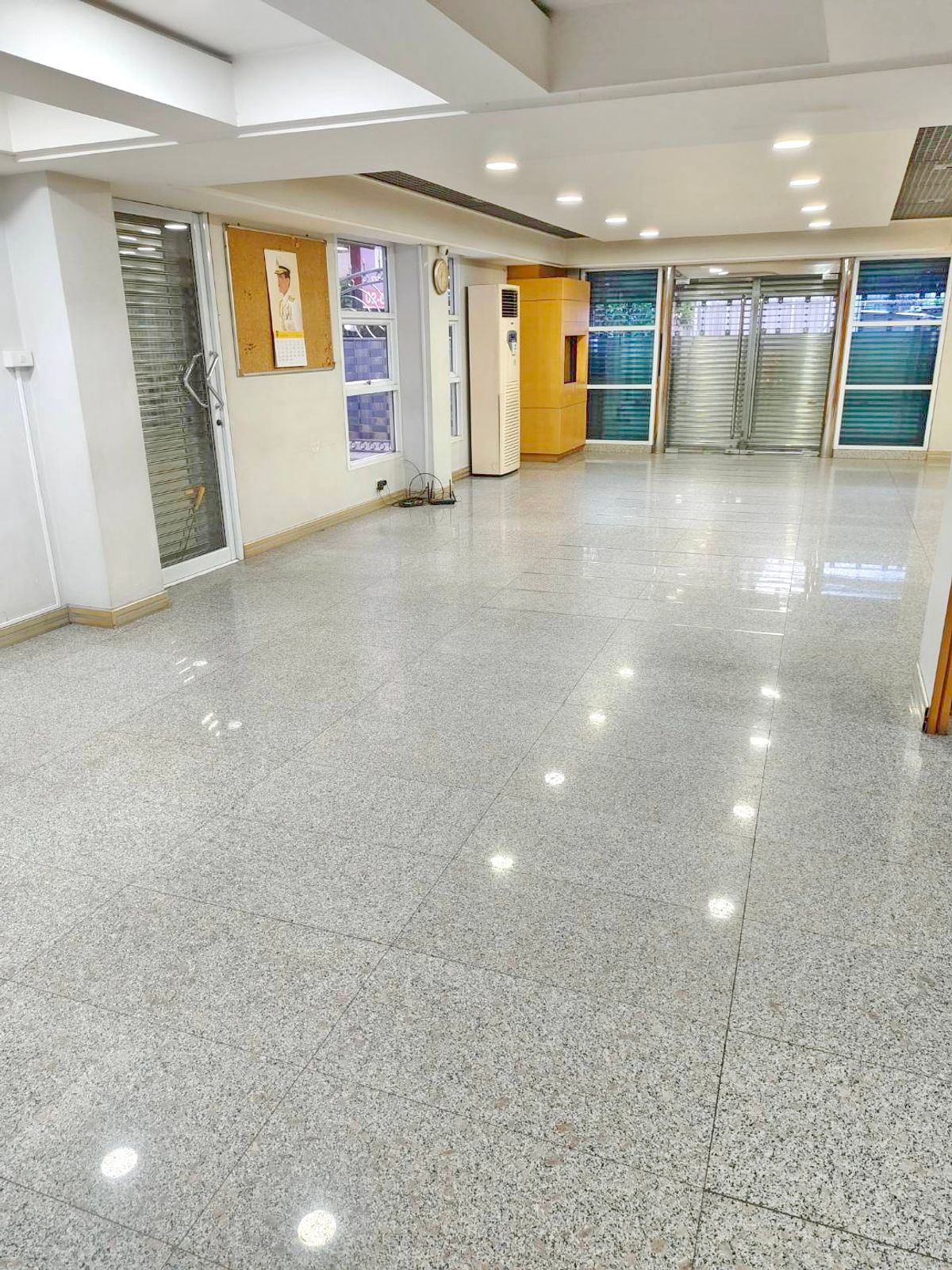 ให้เช่าโฮมออฟฟิศรัชดา ห้วยขวาง : HK0454♛เช่าโฮมออฟฟิศ 3 ห้องนอน⚝ห้วยขวาง♜MRT ห้วยขวาง ∞099-5919653,065-9423251▚Line@sureresidence