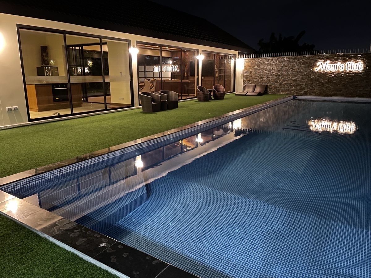 ขายบ้านพัฒนาการ ศรีนครินทร์ : 📢👇บ้านเดี่ยว พร้อมสระว่ายน้ำส่วนตัว เดินทางสะดวกหลายเส้นทาง