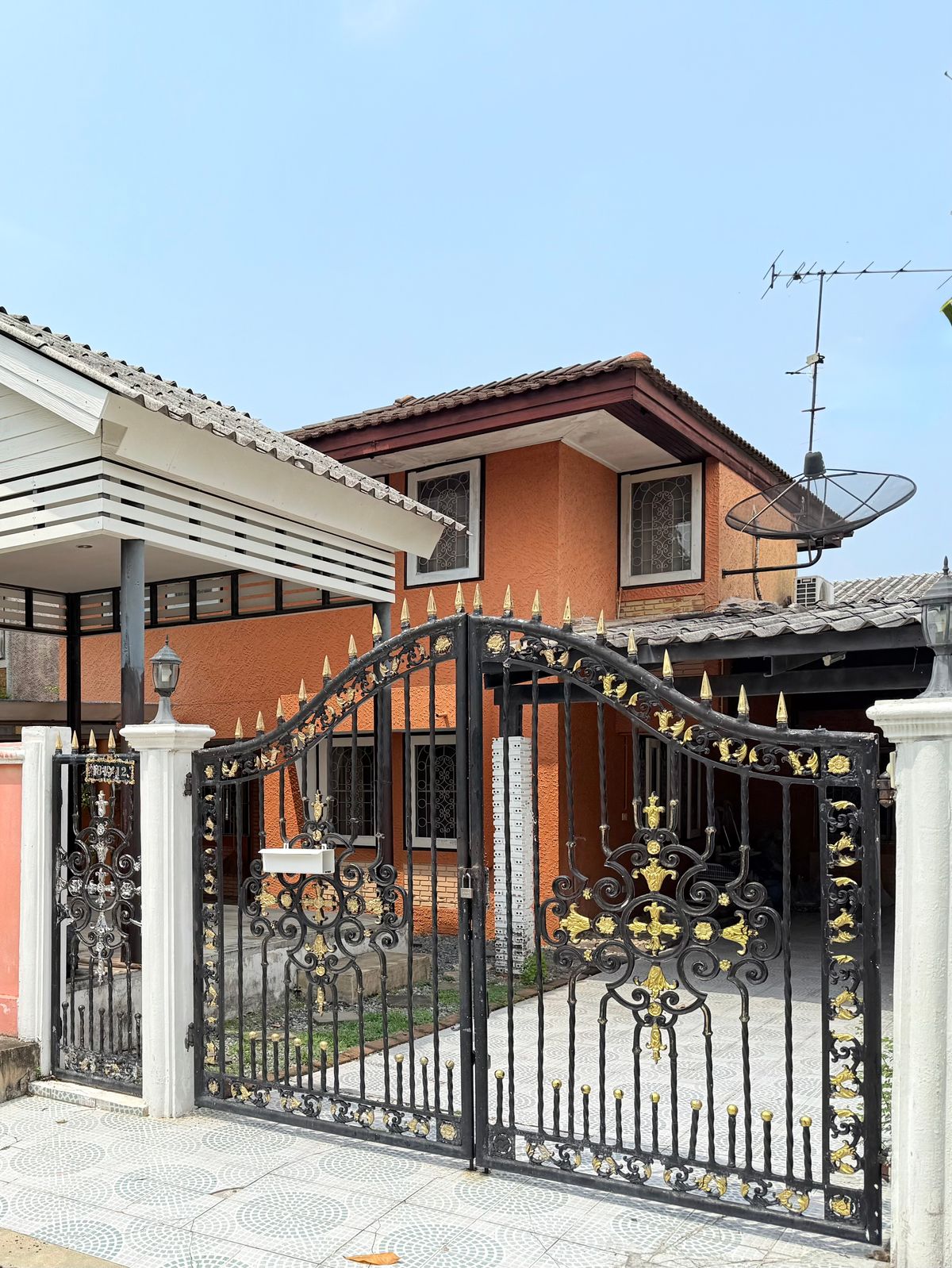 ให้เช่าบ้านมีนบุรี-ร่มเกล้า : ให้เช่า❗️บ้านเดี่ยว 2 ชั้น 🏠 ม.สัมมากร รามคำแหง 110-112  