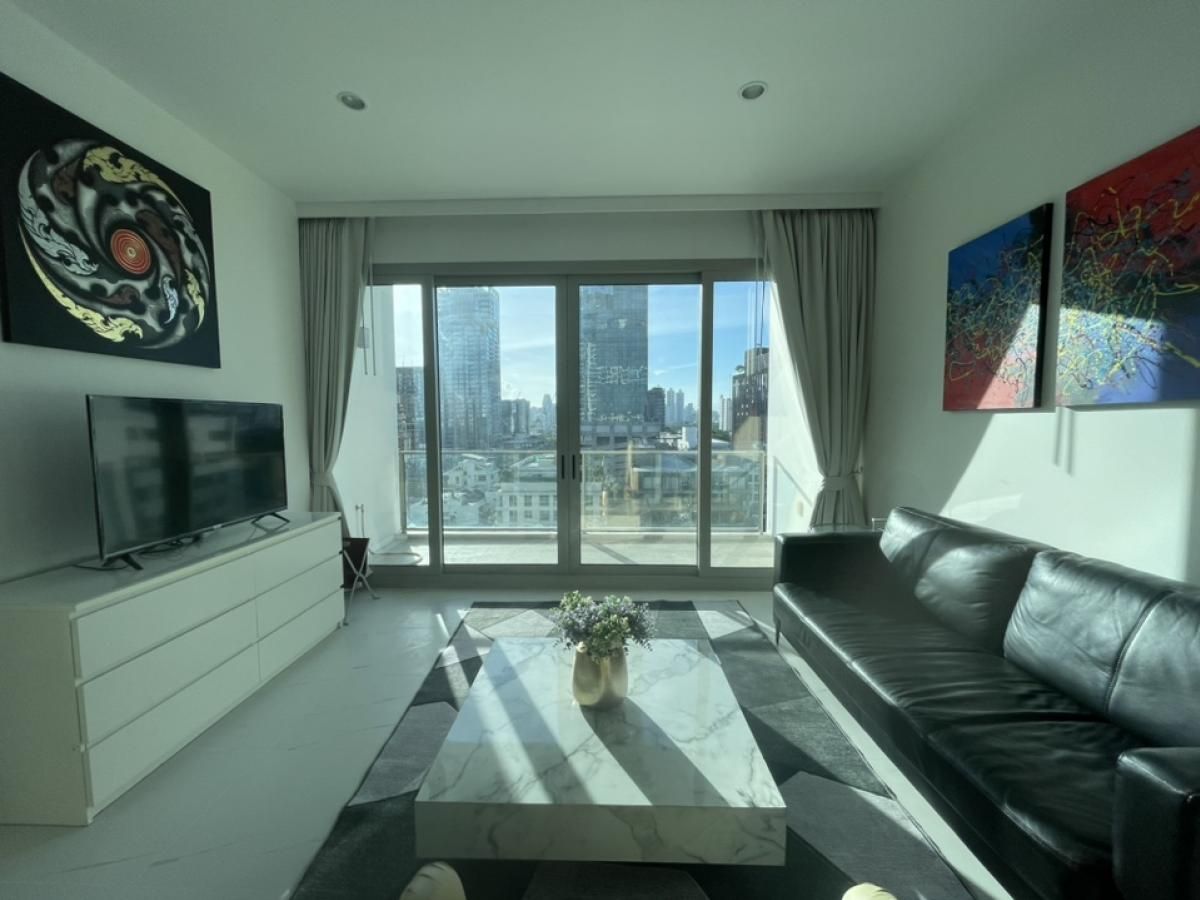 For SaleCondoWitthayu, Chidlom, Langsuan, Ploenchit : The quality of the Rajdamri area, Layout, very beautiful, wide room, good condition, the view ✨185 Rajadamri✨2 Bedroom 2 bathrooms, size 110 sqm. Near BTS Ratchadamri Tel.0982645161